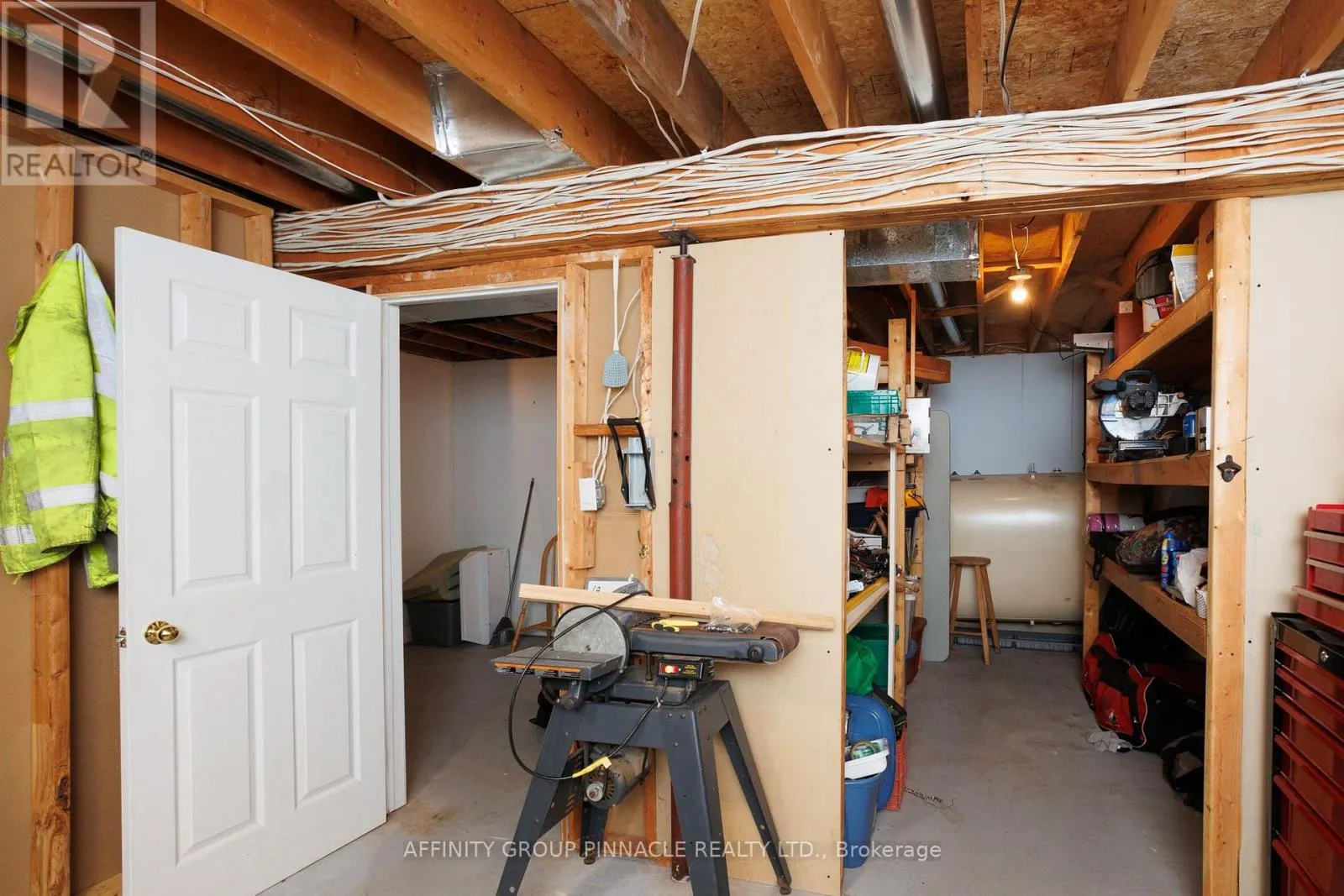 168 NORTHLINE ROAD