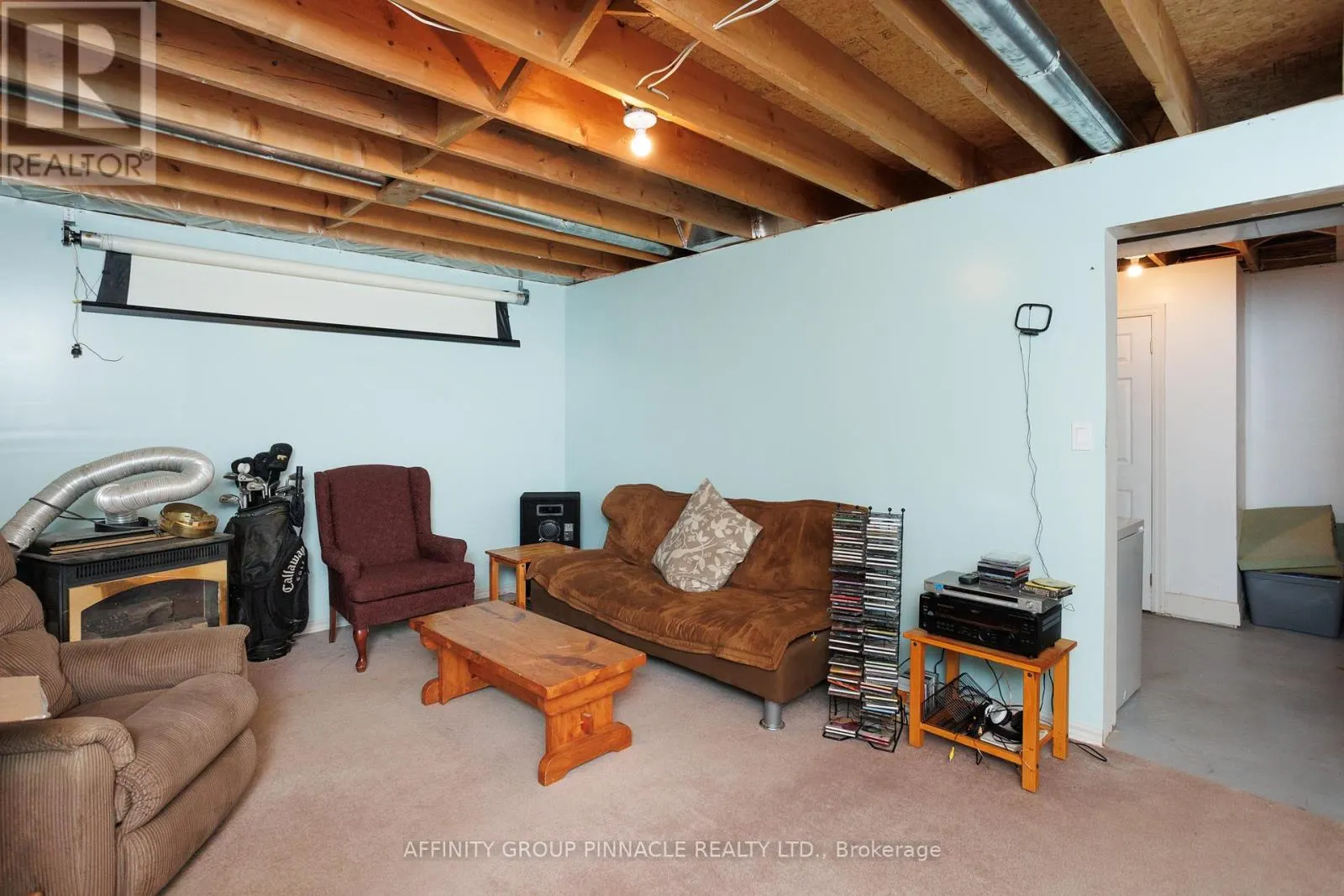 168 NORTHLINE ROAD