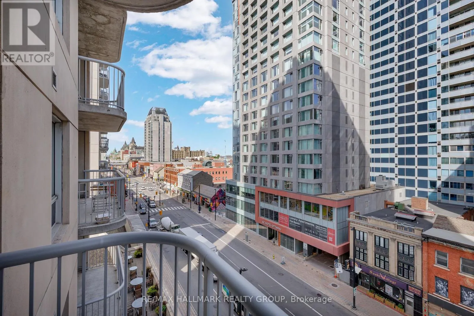 702 - 234 RIDEAU STREET