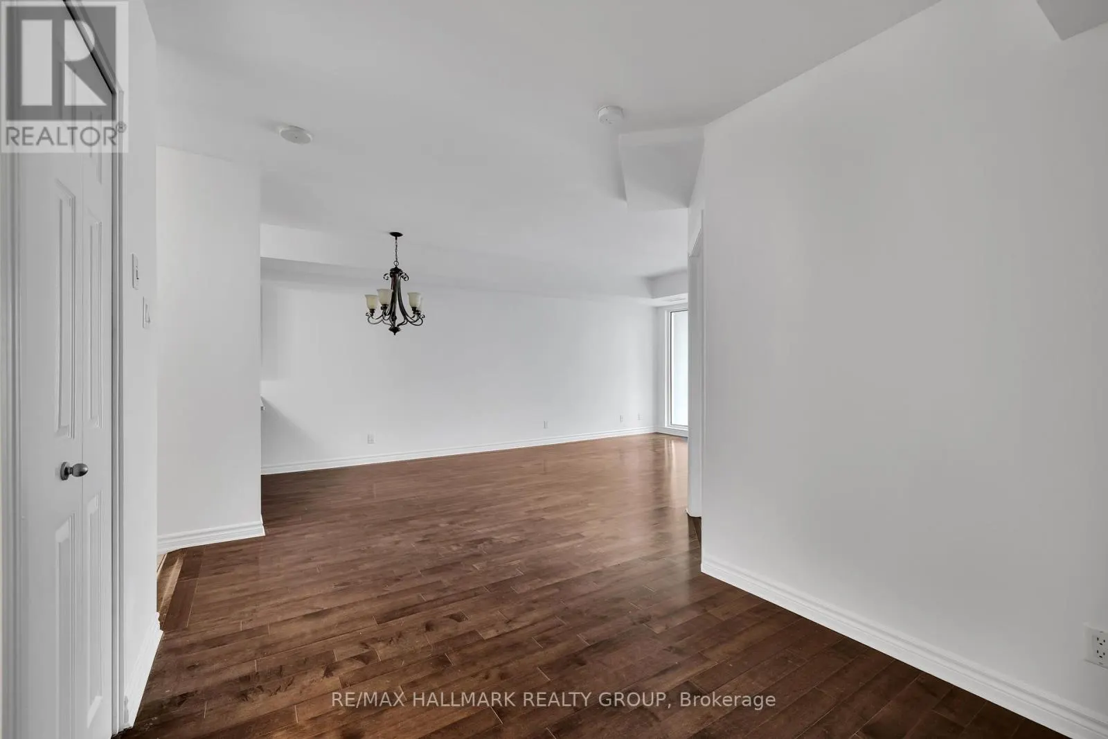 702 - 234 RIDEAU STREET