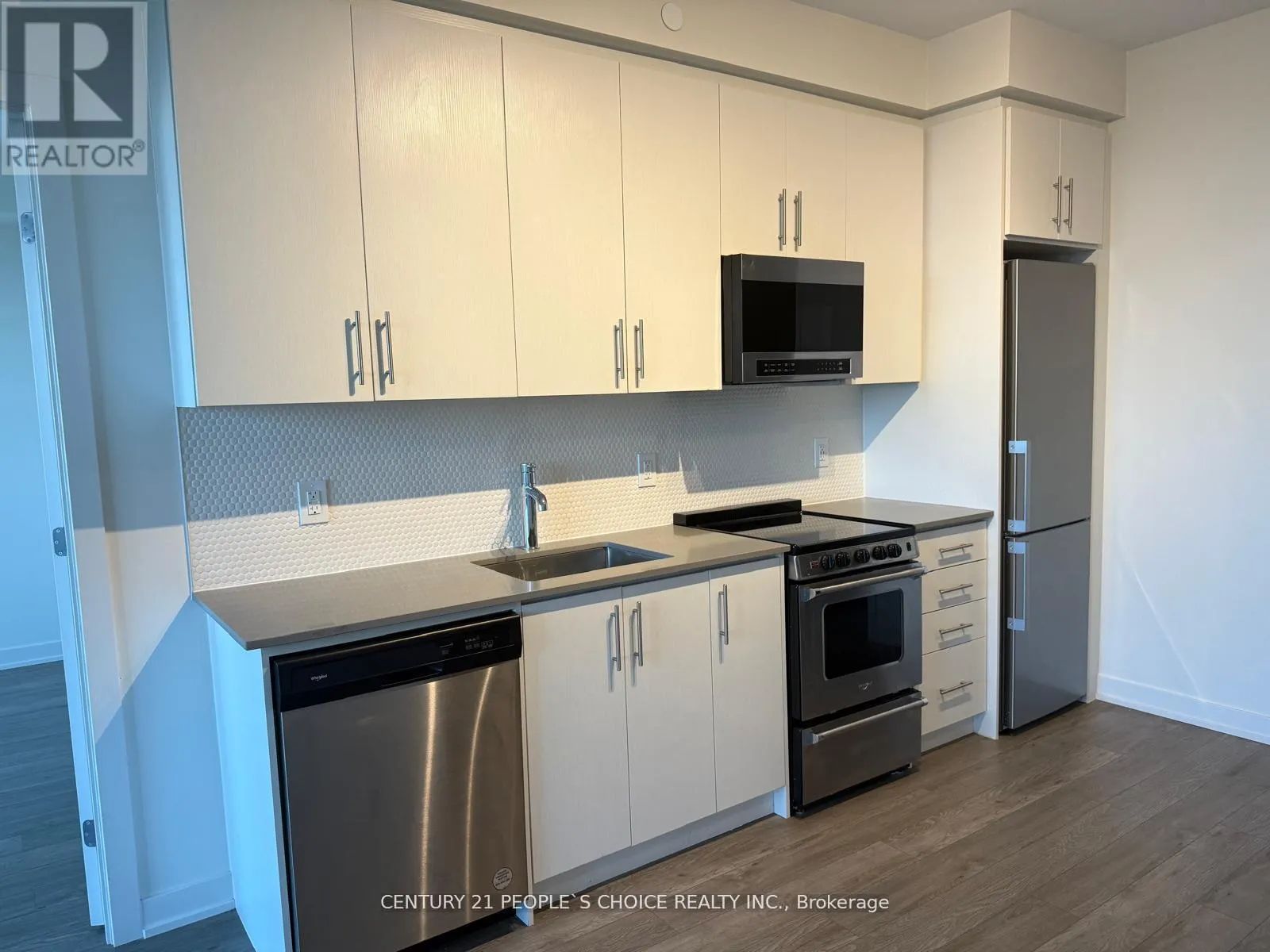 1321 - 212 KING WILLIAM STREET