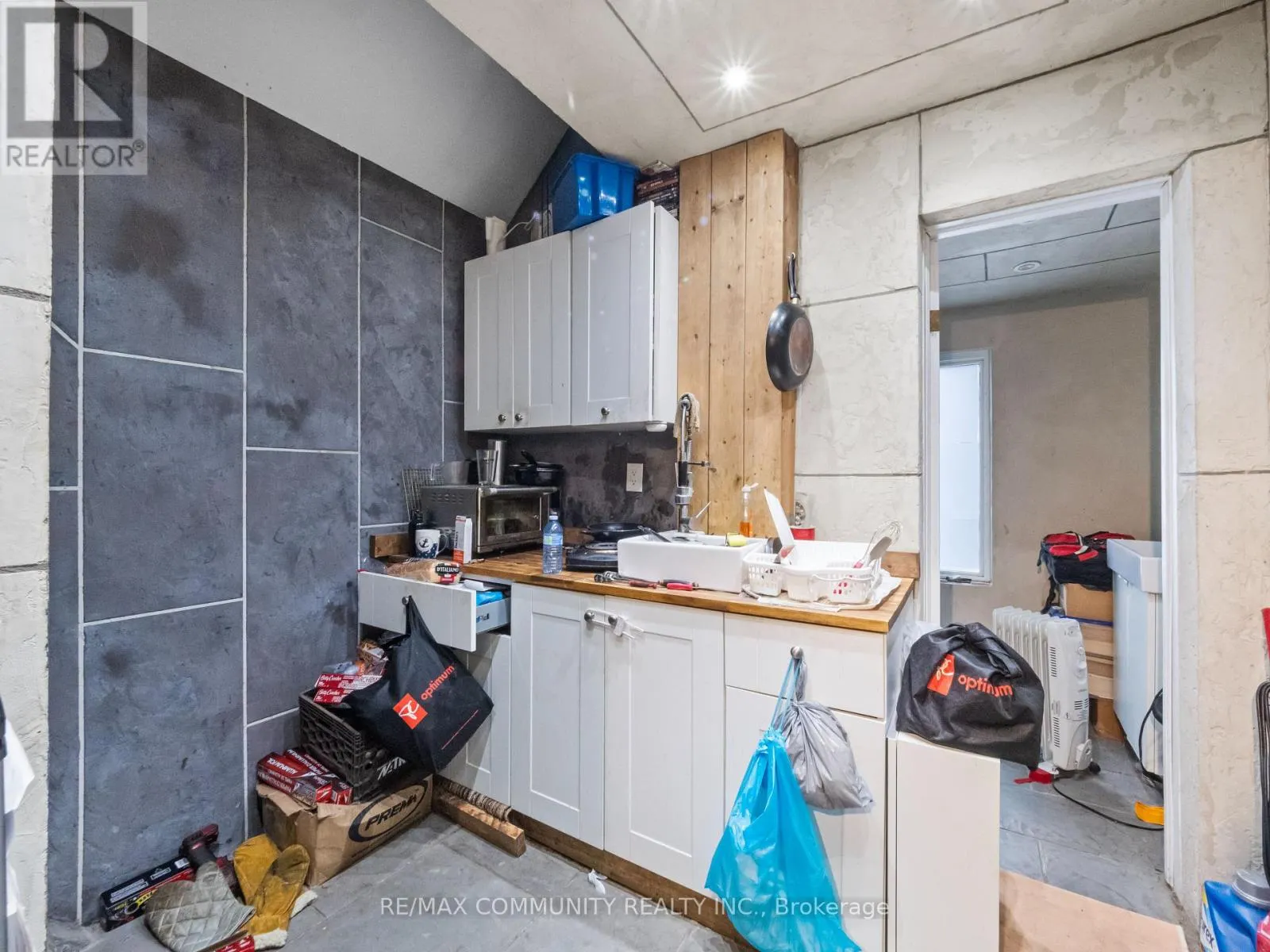 4769 MCDOUGALL CRESCENT