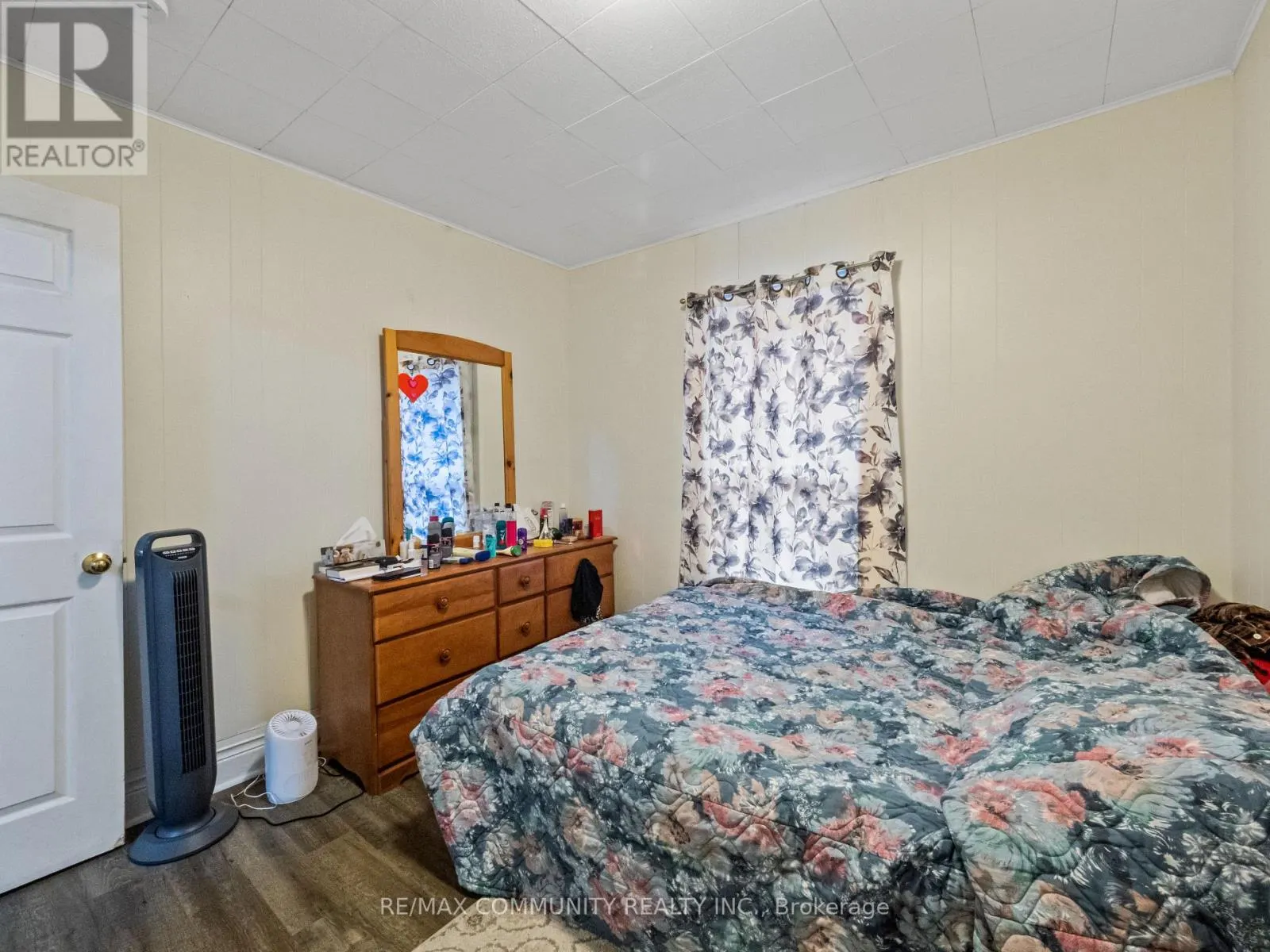 4769 MCDOUGALL CRESCENT