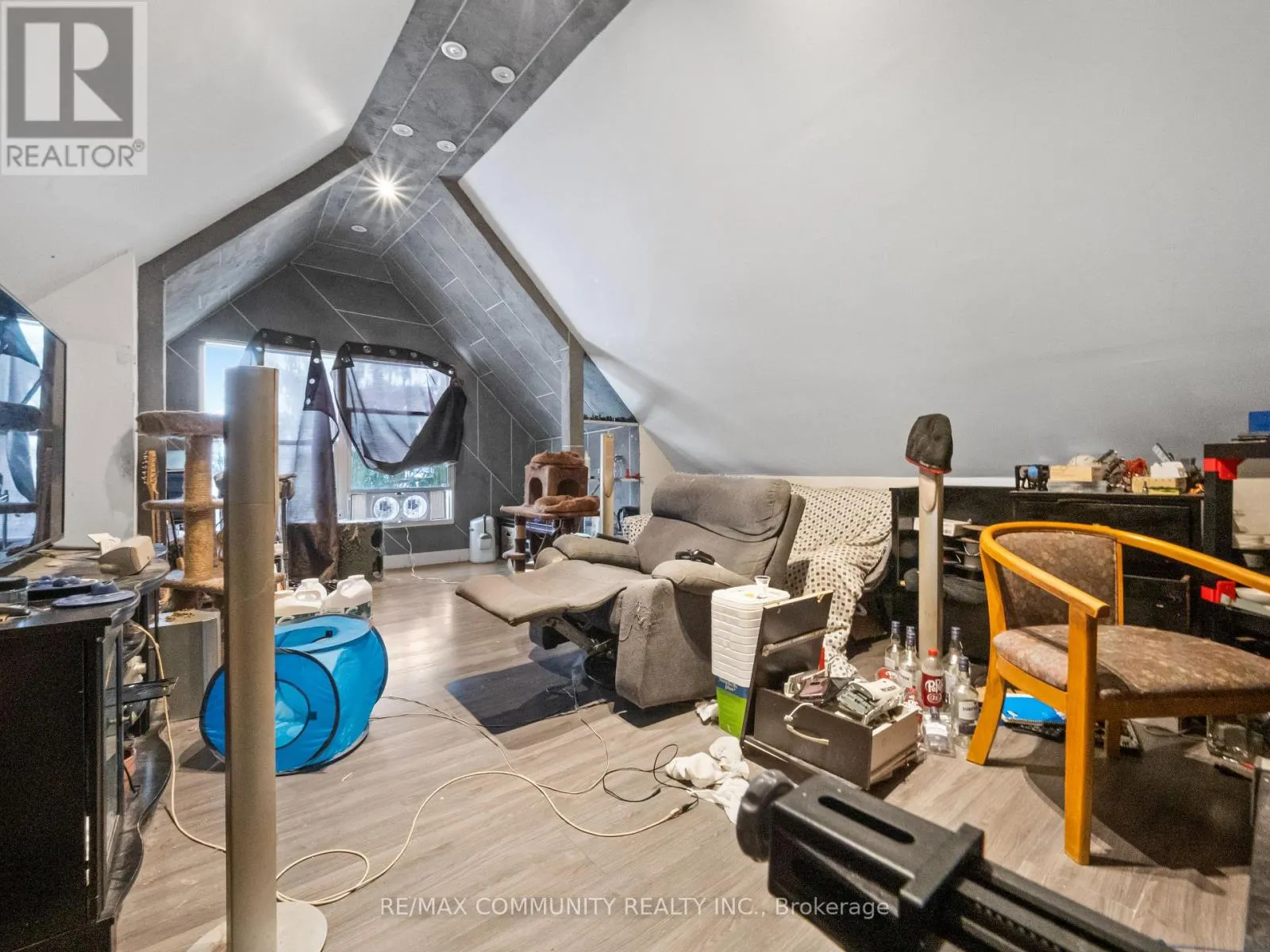 4769 MCDOUGALL CRESCENT