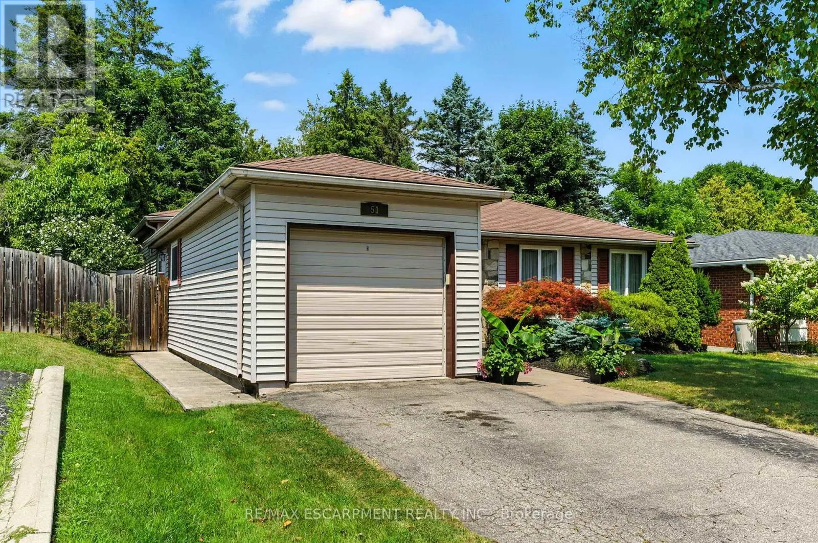 51 PLEASANT AVENUE