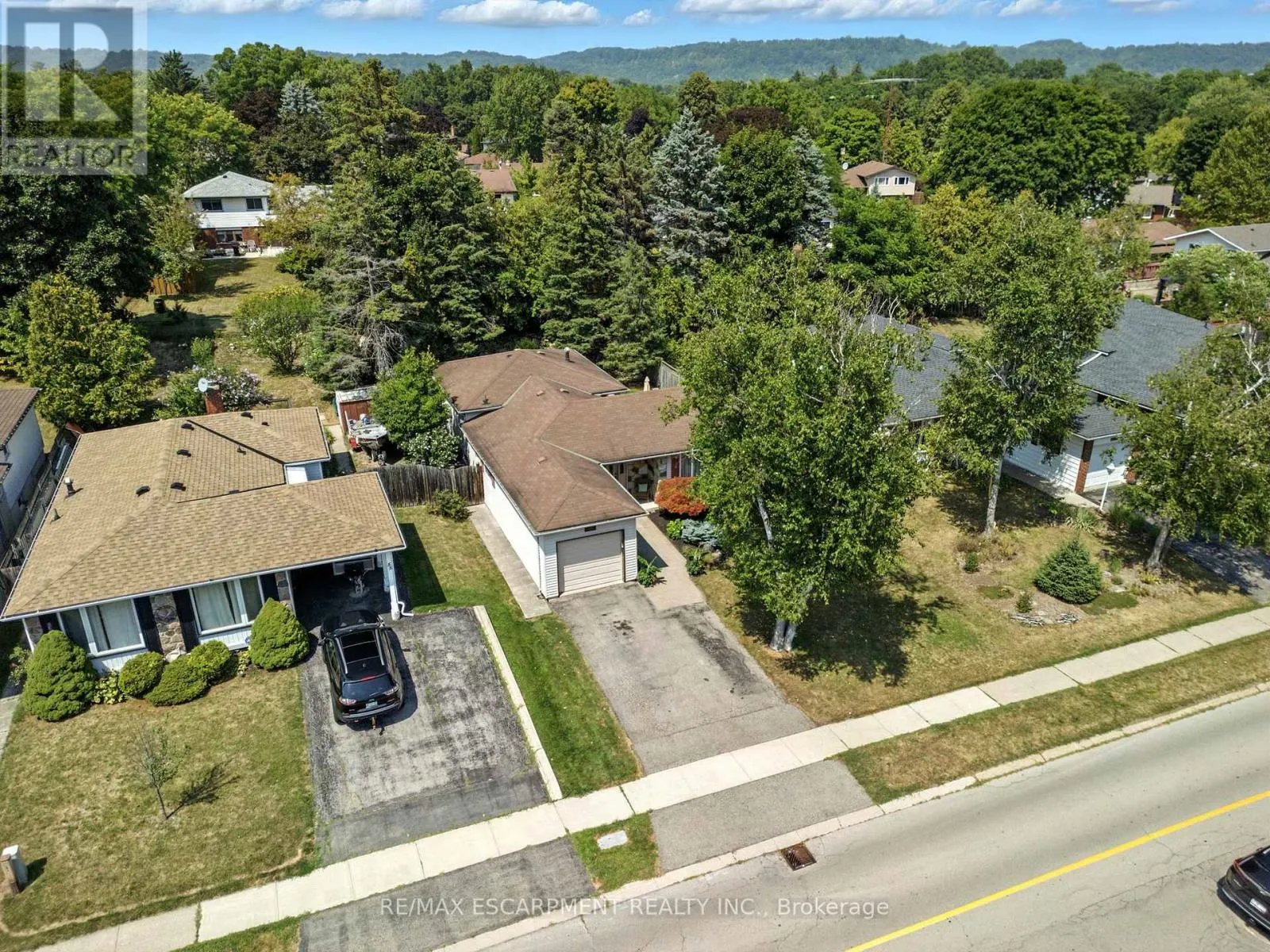 51 PLEASANT AVENUE