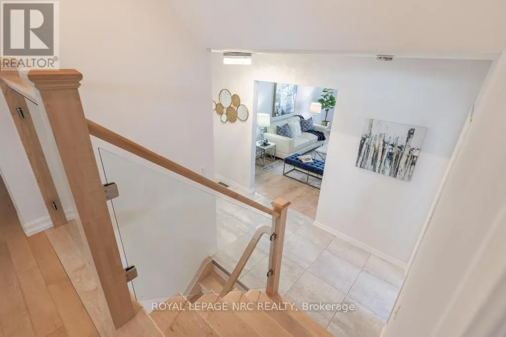 42 BEACHVIEW DRIVE
