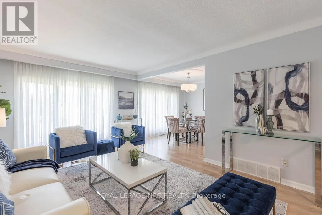 42 BEACHVIEW DRIVE