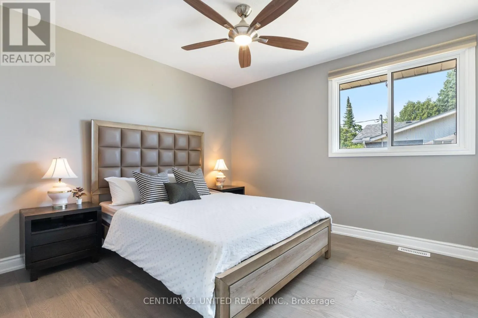 1143 CONNAUGHT DRIVE