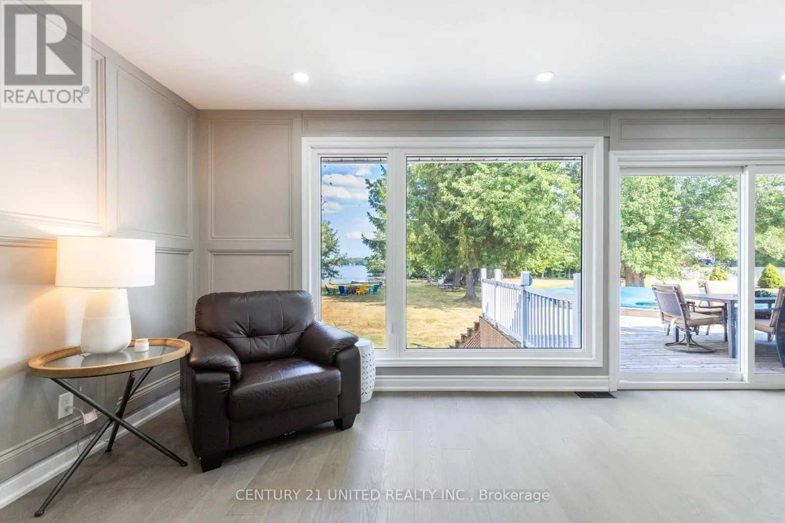 1143 CONNAUGHT DRIVE