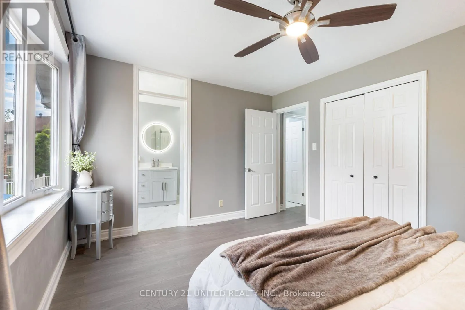 1143 CONNAUGHT DRIVE