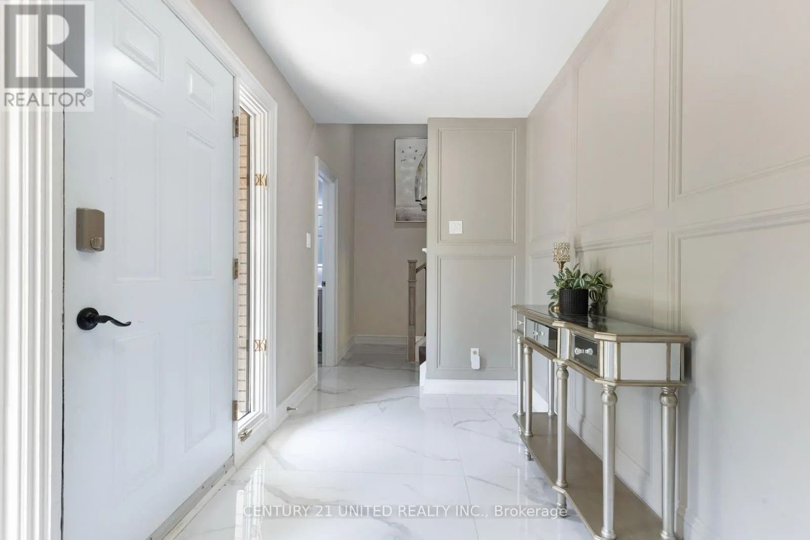 1143 CONNAUGHT DRIVE