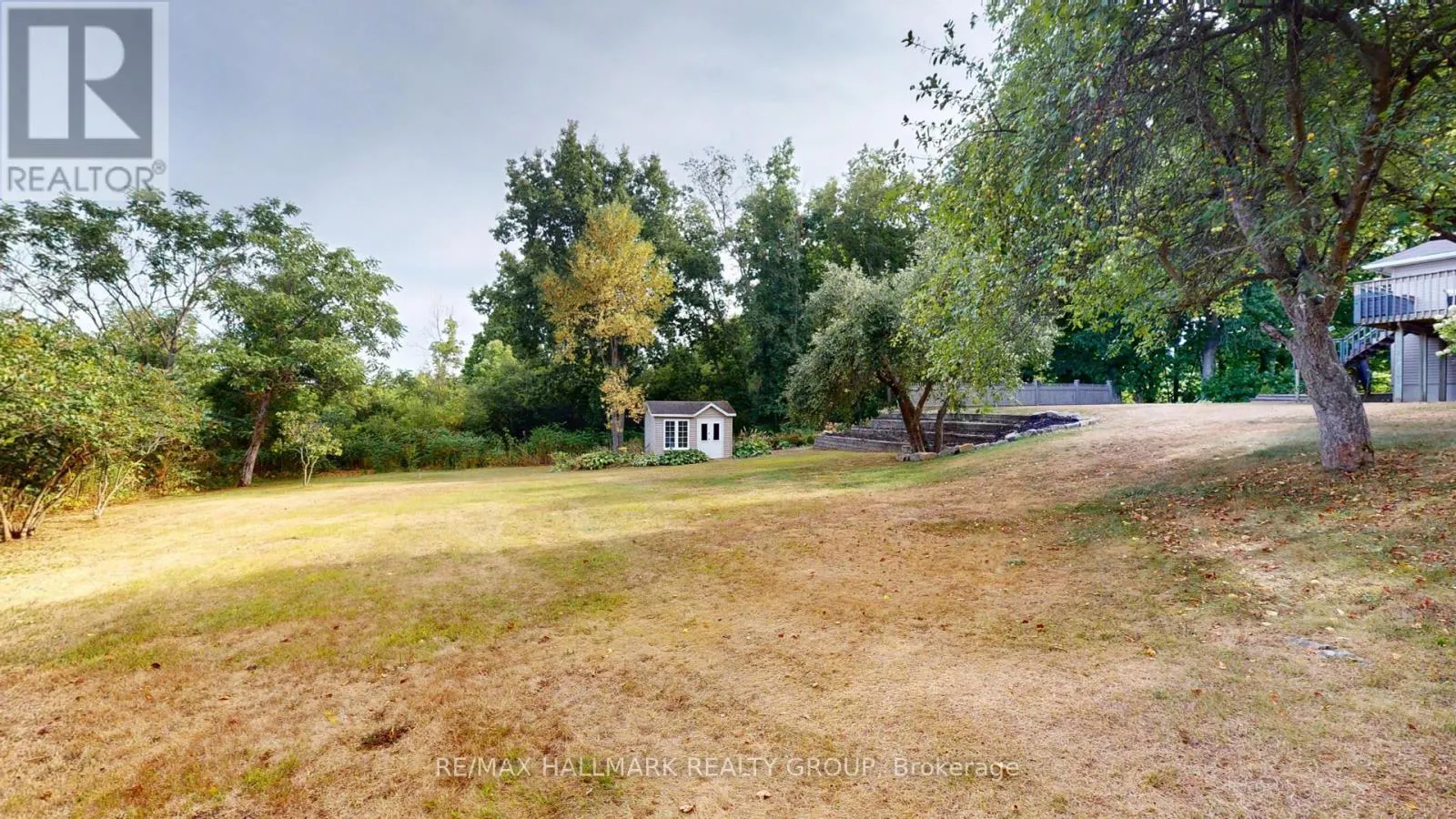 2661 MCINTOSH ROAD W