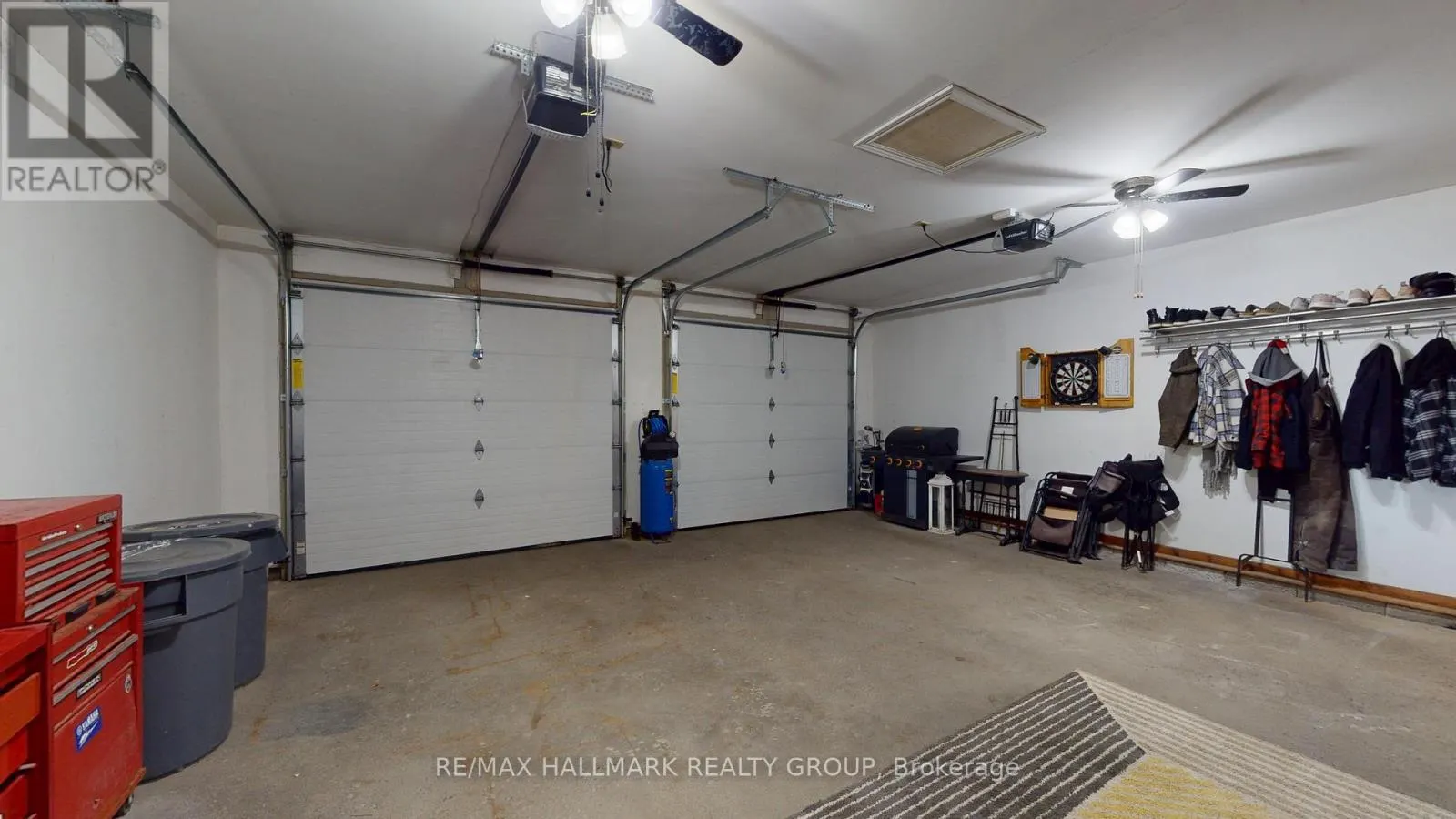 2661 MCINTOSH ROAD W