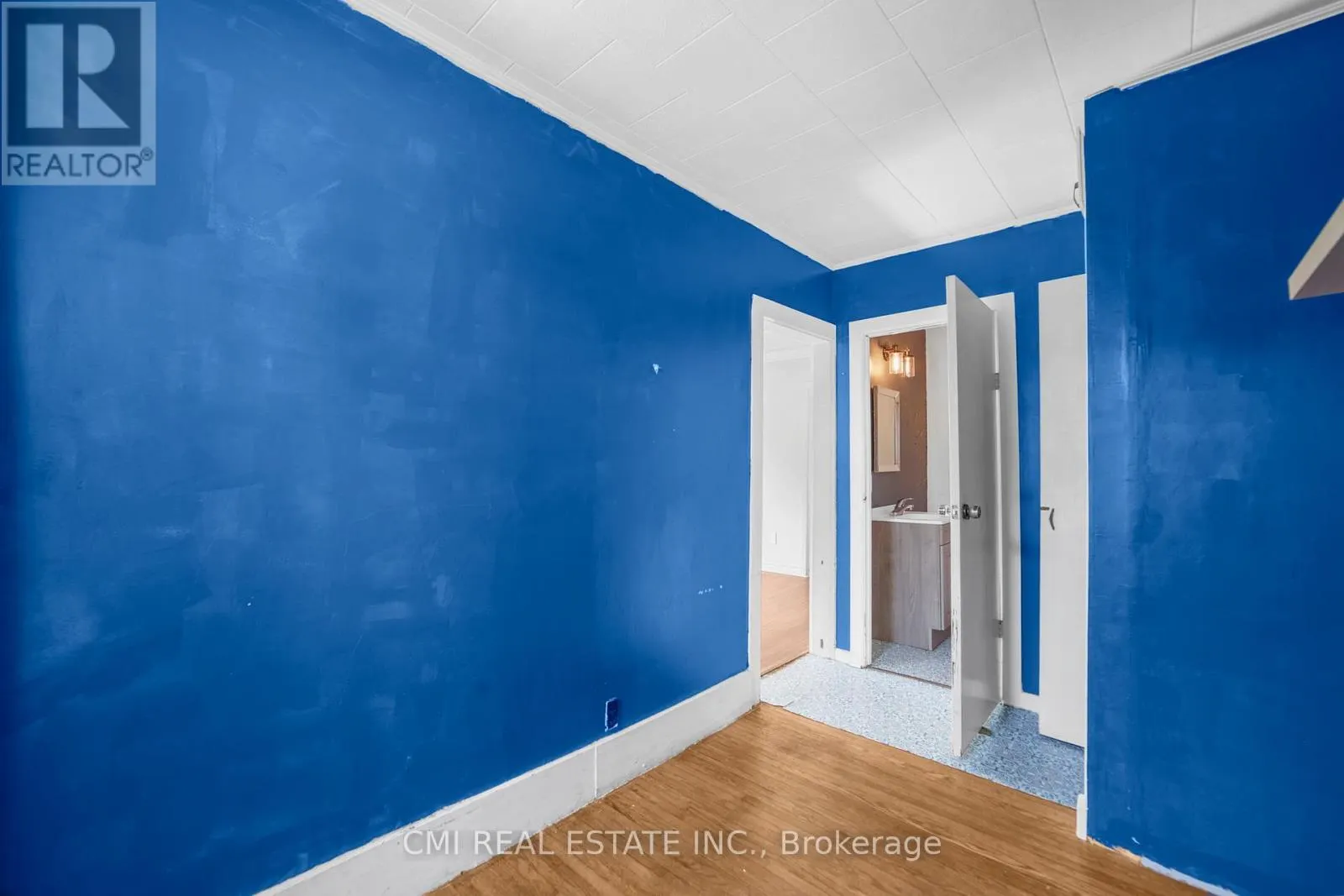 120 SECOND AVENUE E
