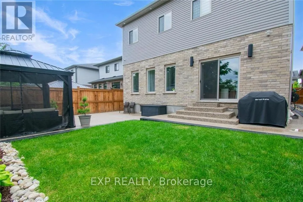 49 SCOTS PINE TRAIL