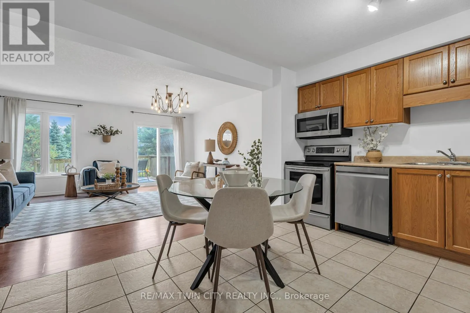 60 - 169 BISMARK DRIVE