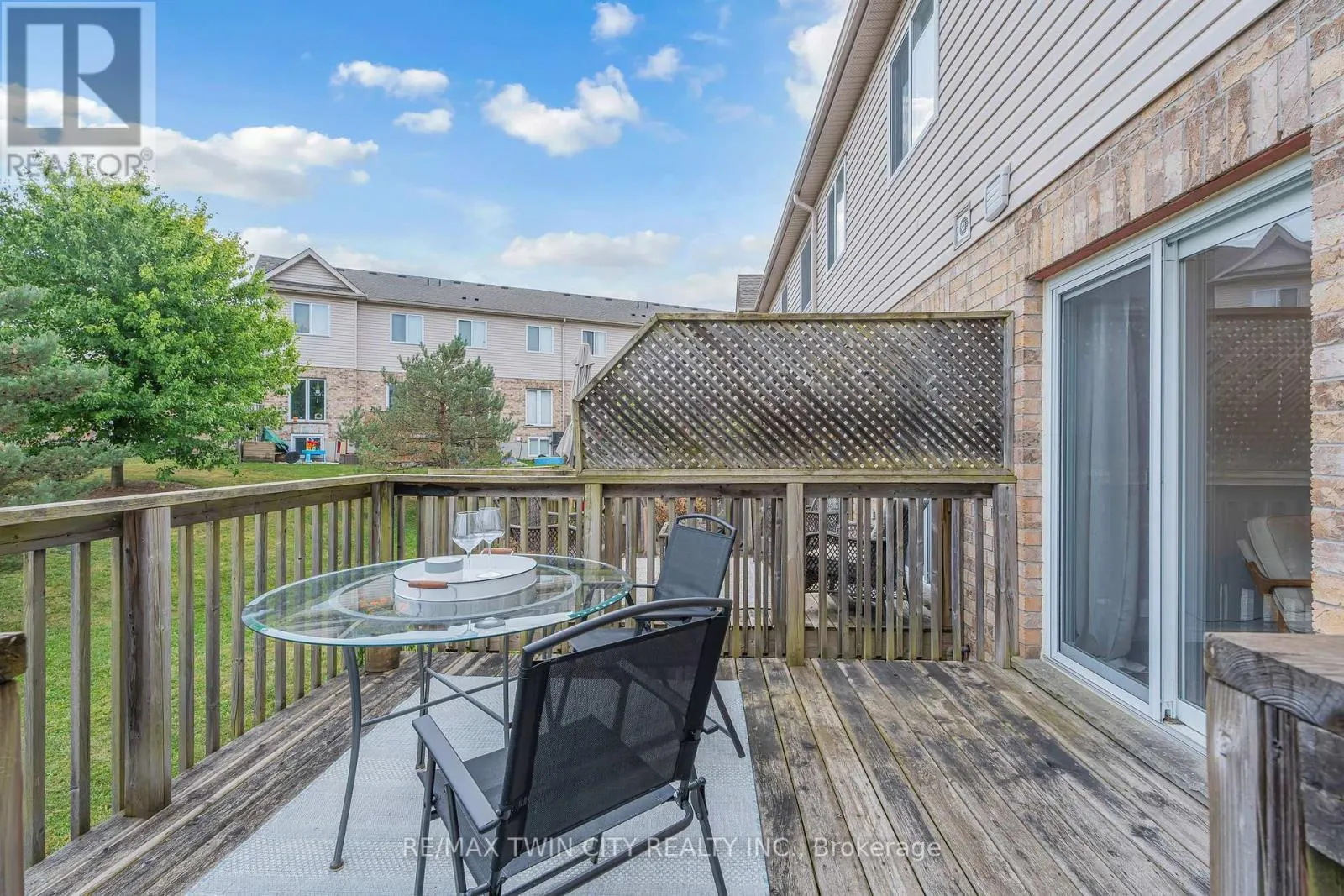 60 - 169 BISMARK DRIVE