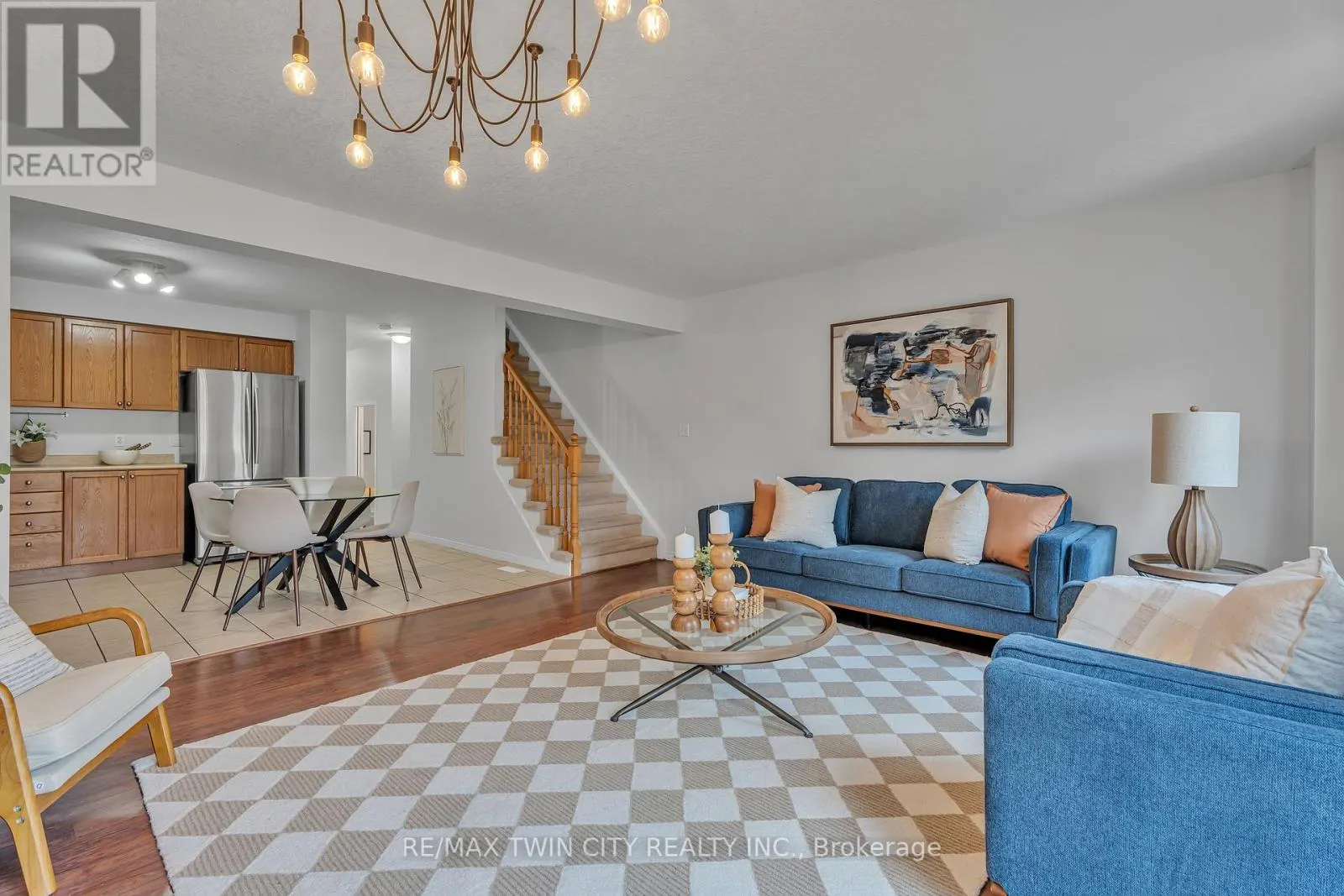60 - 169 BISMARK DRIVE
