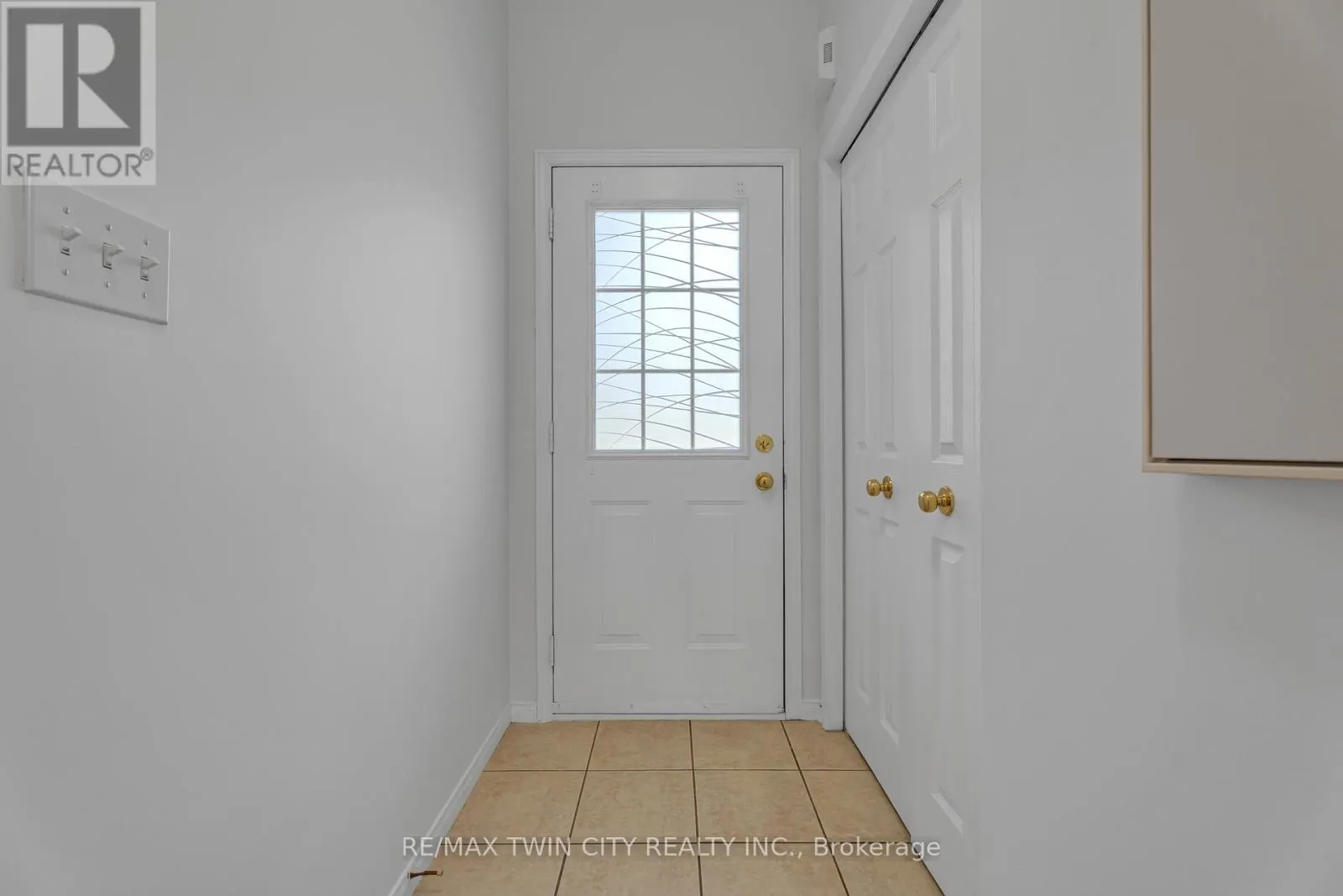60 - 169 BISMARK DRIVE
