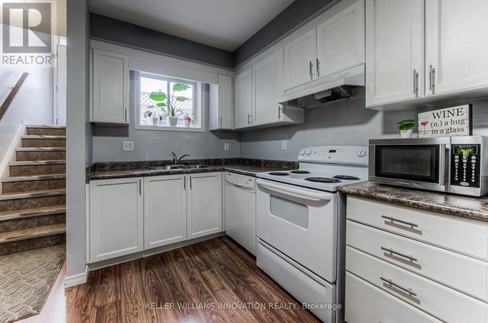 15A - 1941 OTTAWA STREET S