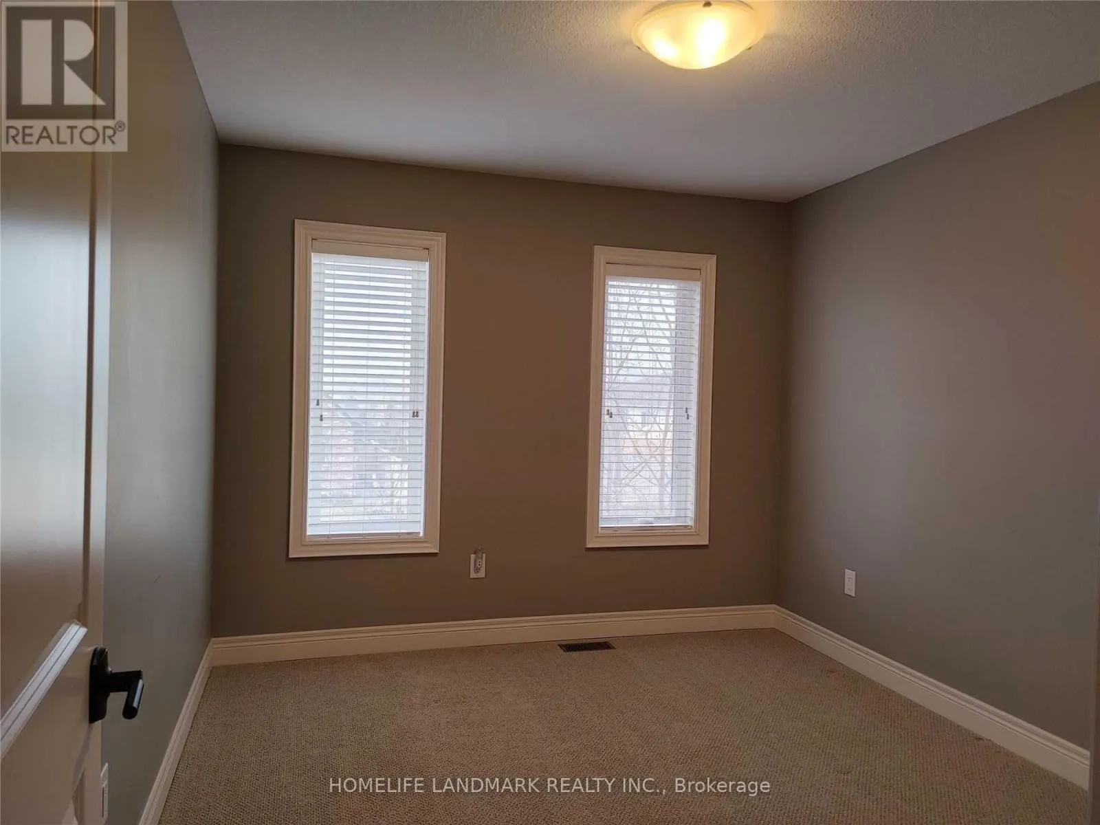 34 FOREST RIDGE COURT