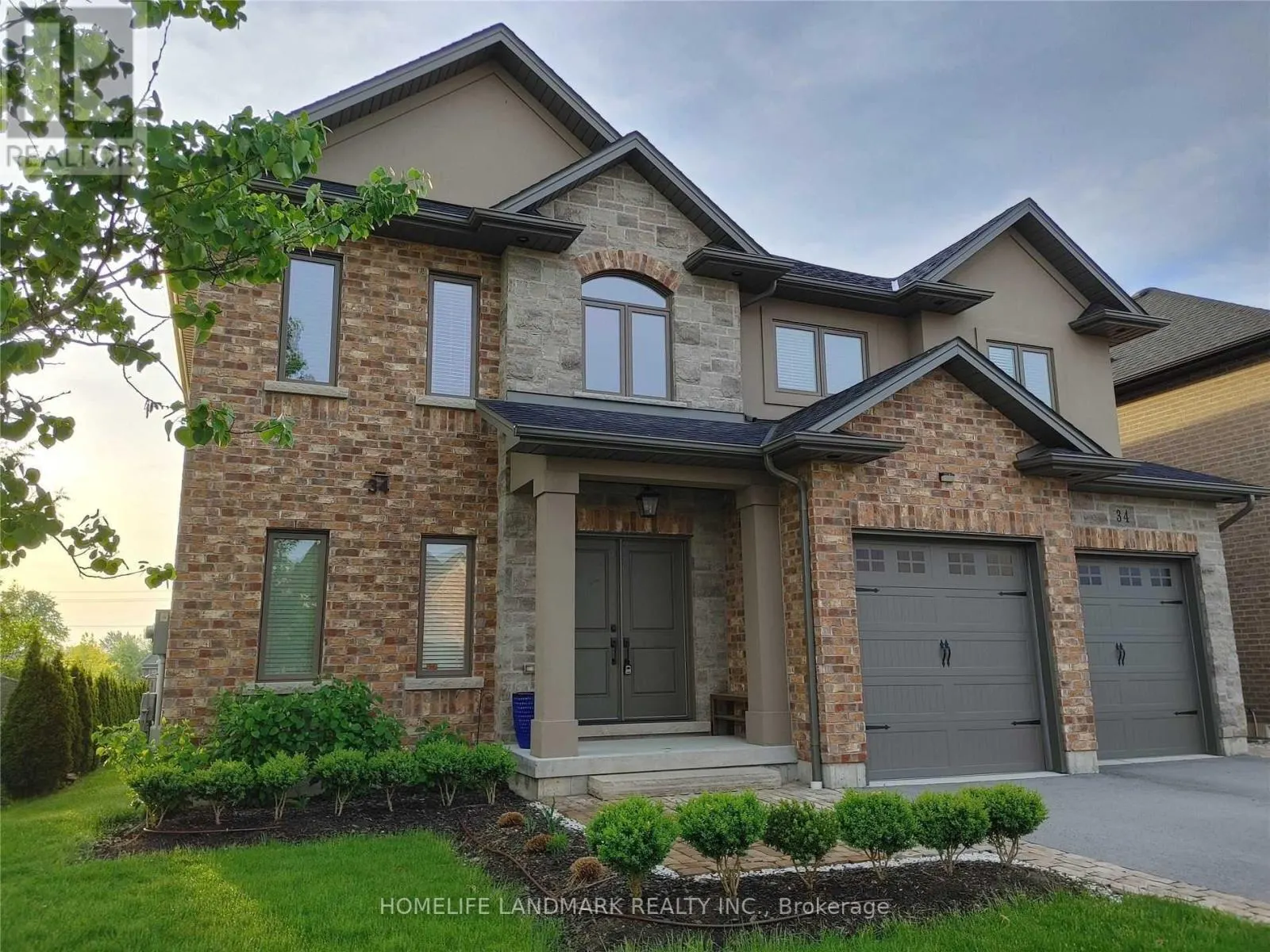 34 FOREST RIDGE COURT