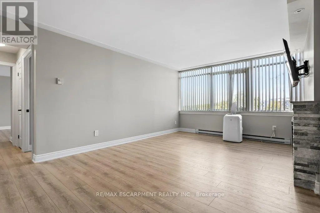 305 - 40 HARRISFORD STREET