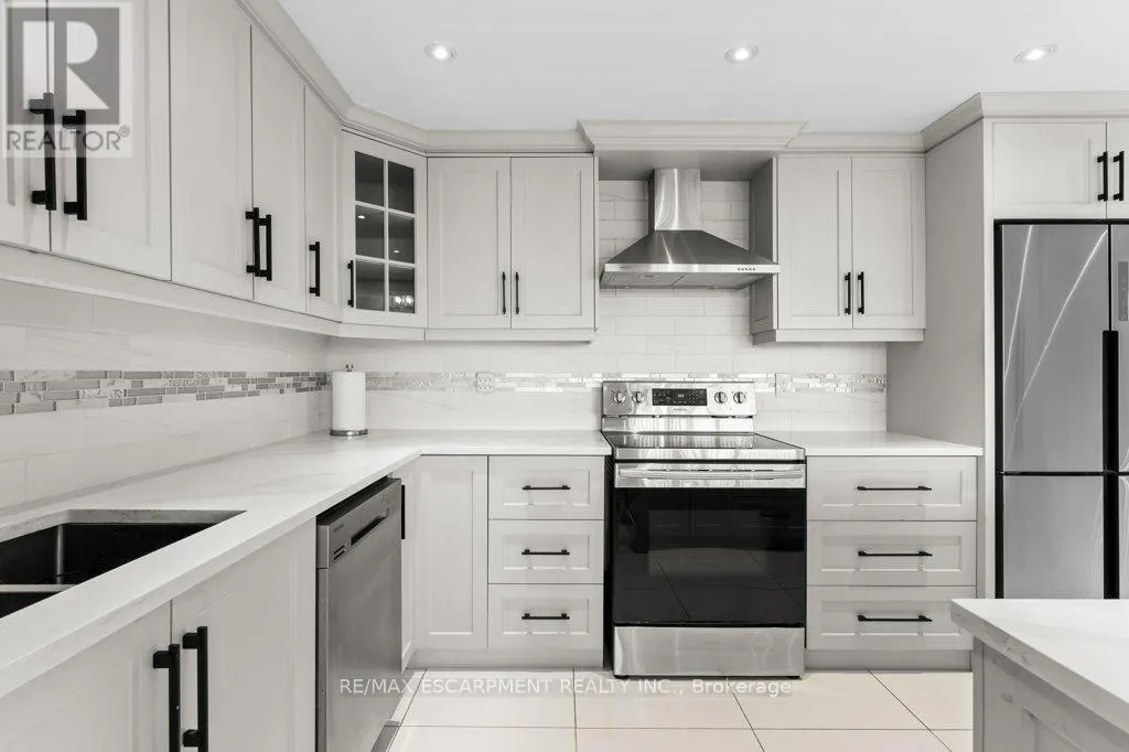 305 - 40 HARRISFORD STREET