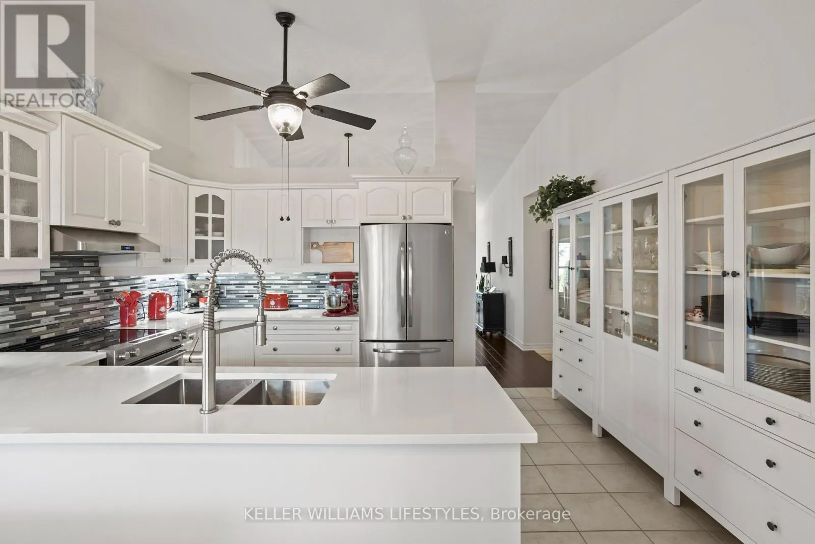 50 - 869 WHETHERFIELD STREET, #50