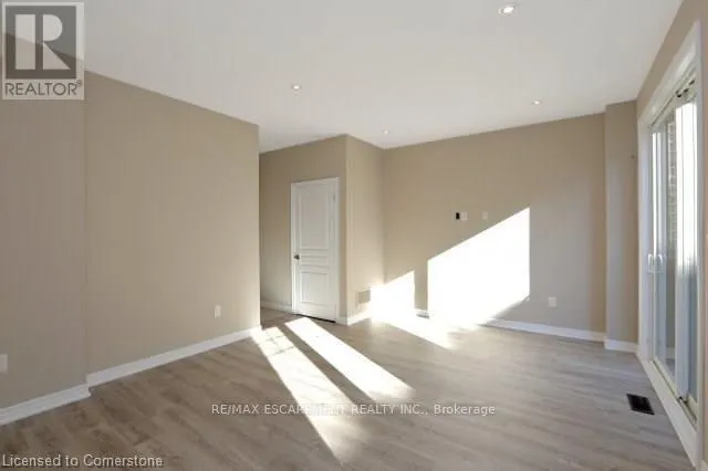 21 WALTERS LANE