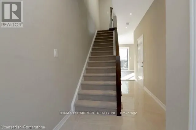 21 WALTERS LANE