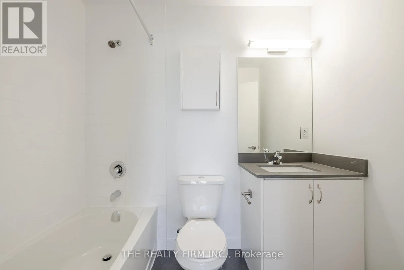 405 - 375 SOUTH STREET, #405