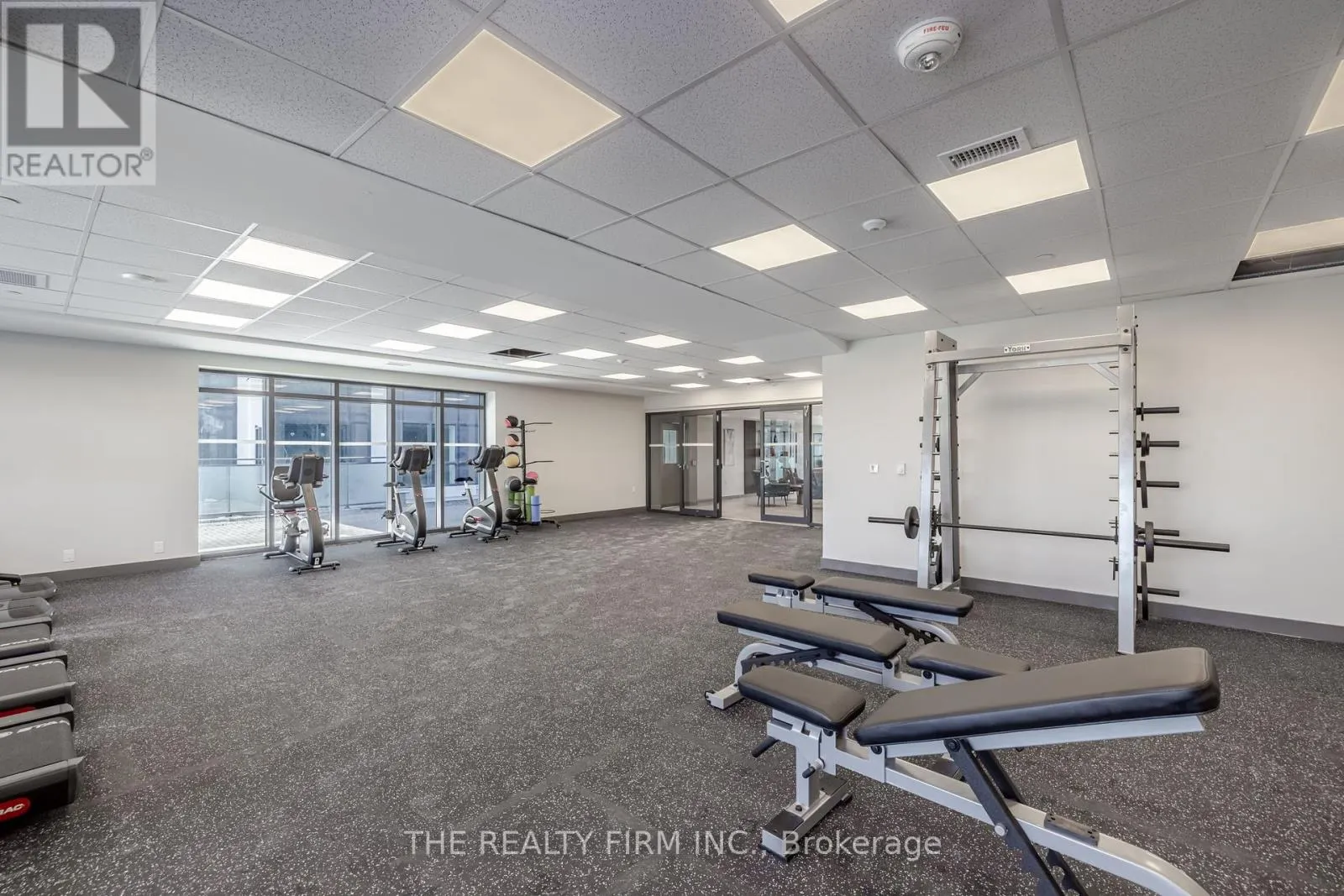 405 - 375 SOUTH STREET, #405