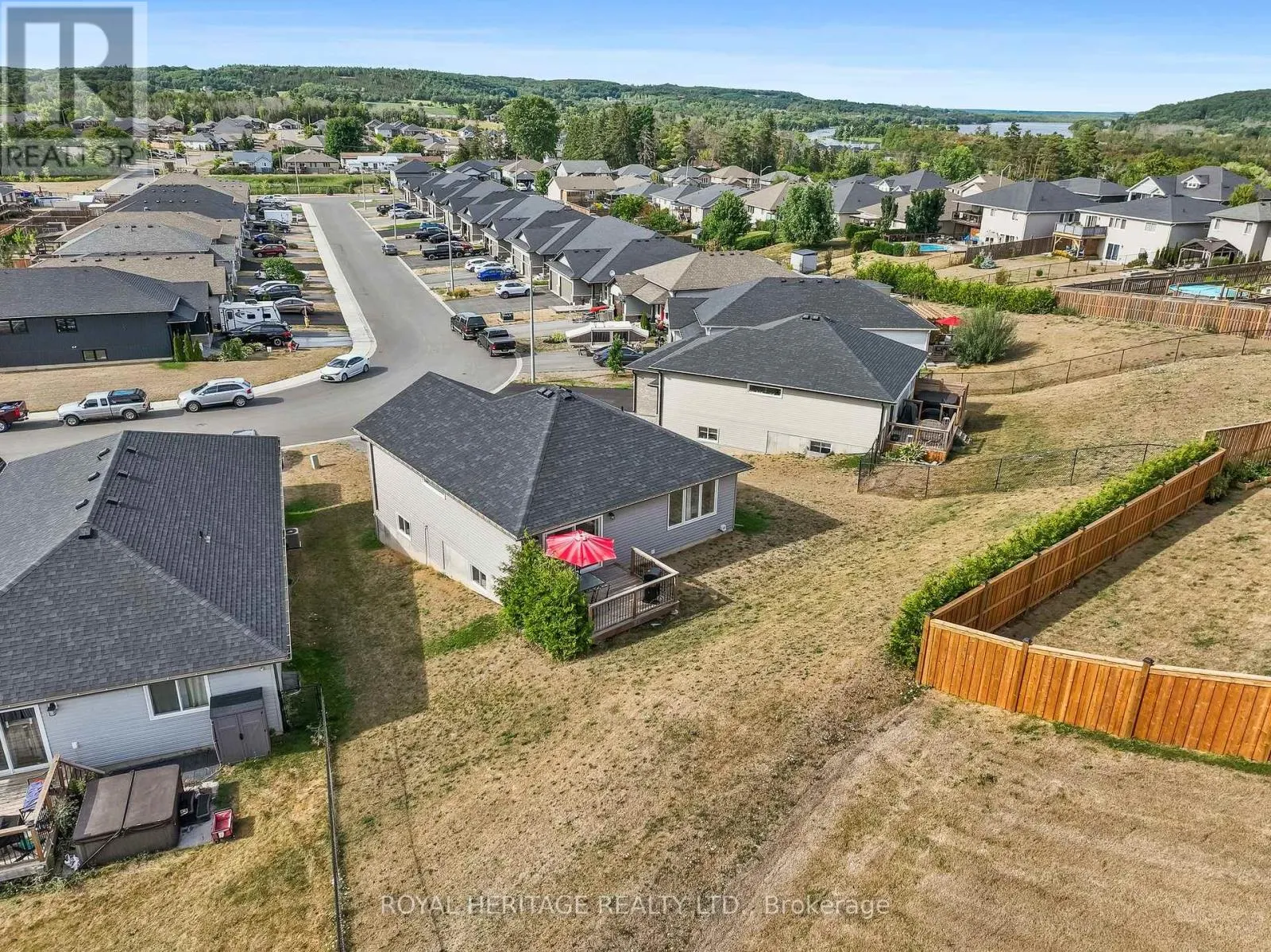 39 CALEB CRESCENT