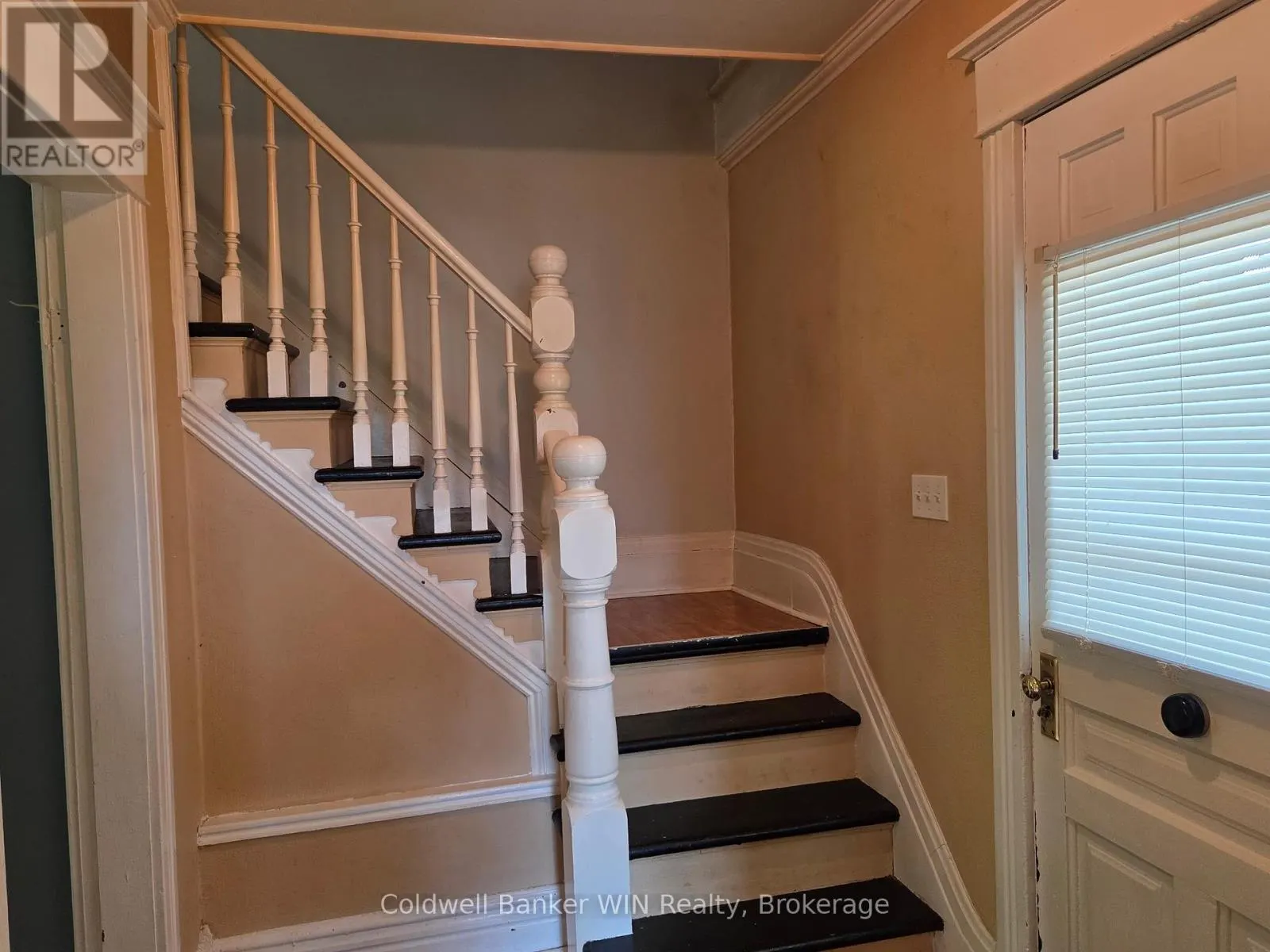 392017 GREY ROAD 109