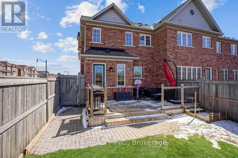 15 MCPHAIL PLACE