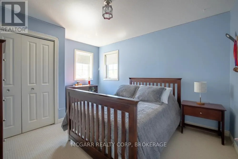 38 NICHOLAS DRIVE