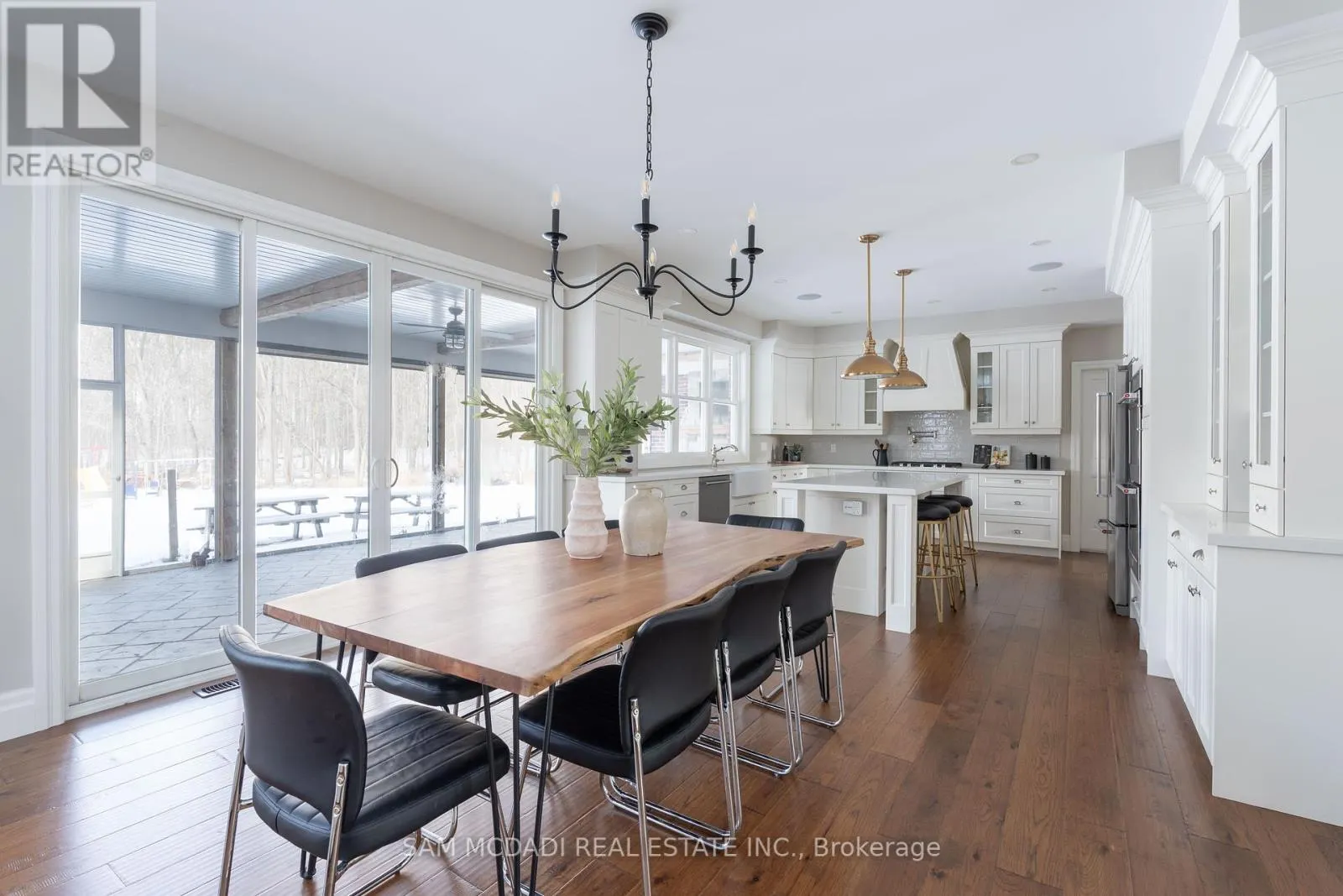 1096 WESTBROOK ROAD