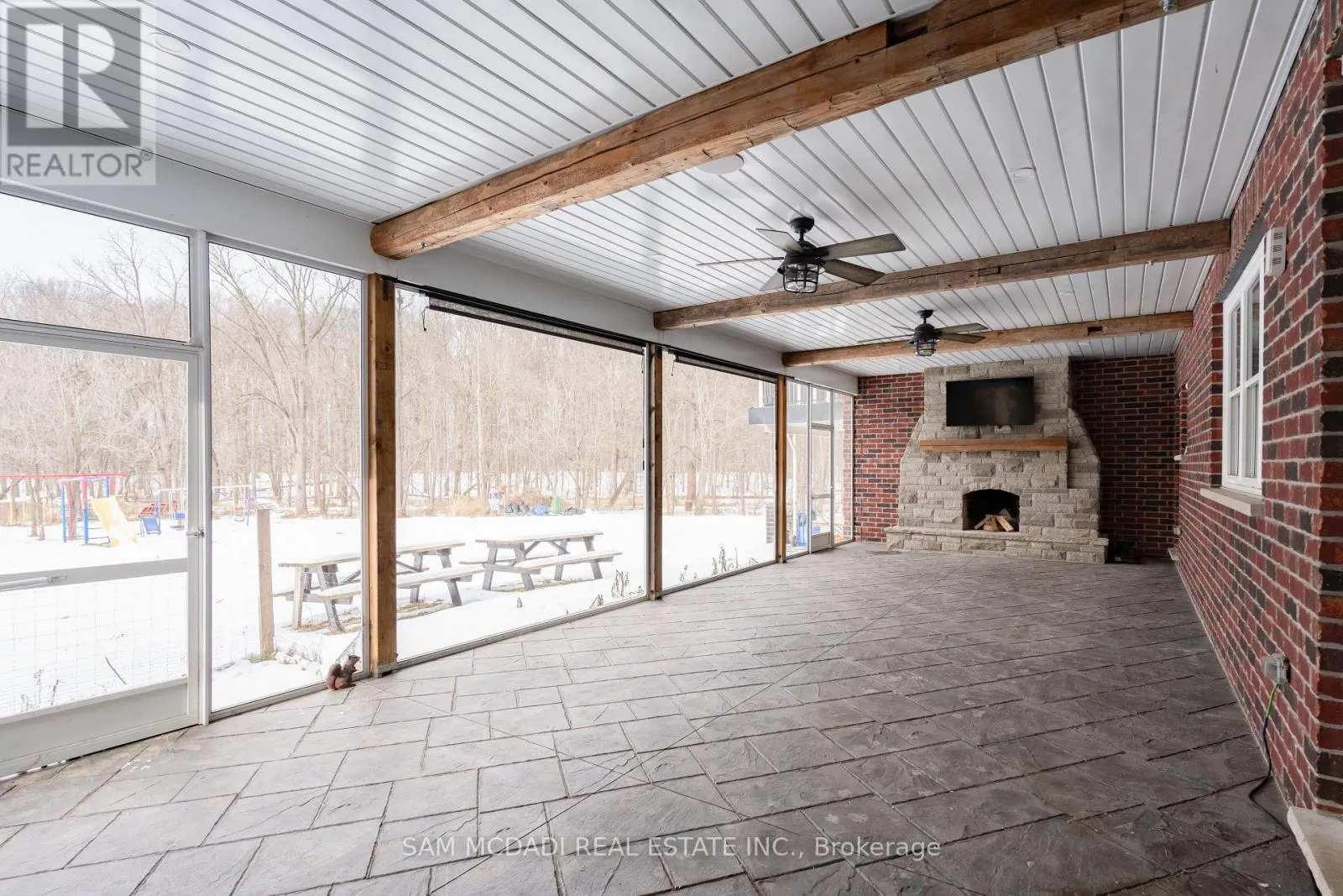 1096 WESTBROOK ROAD