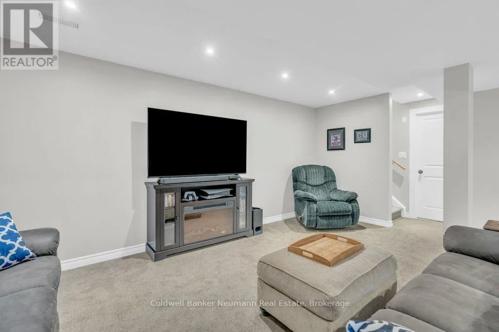 14 JEFFREY DRIVE