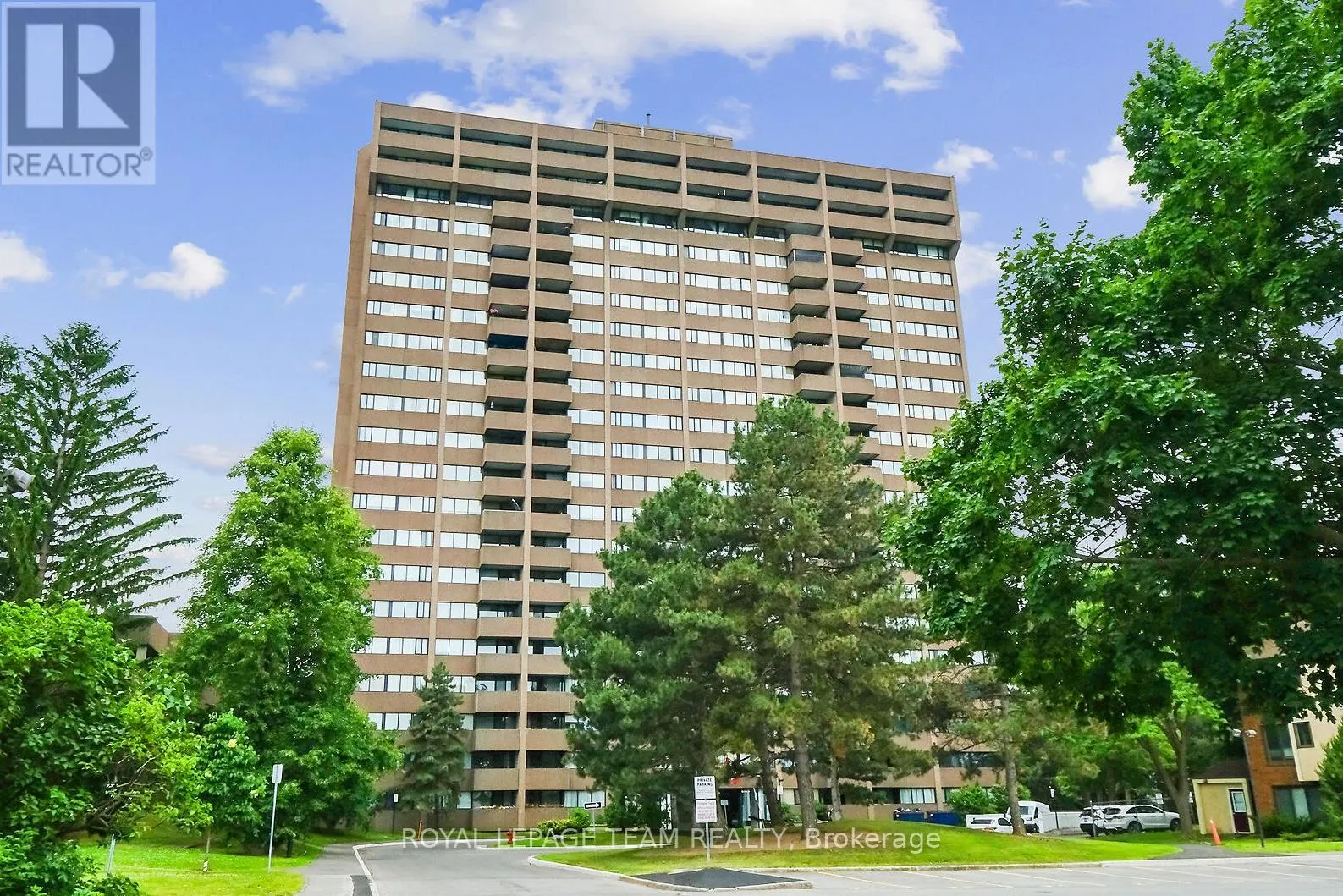 1608 - 3360 SOUTHGATE ROAD