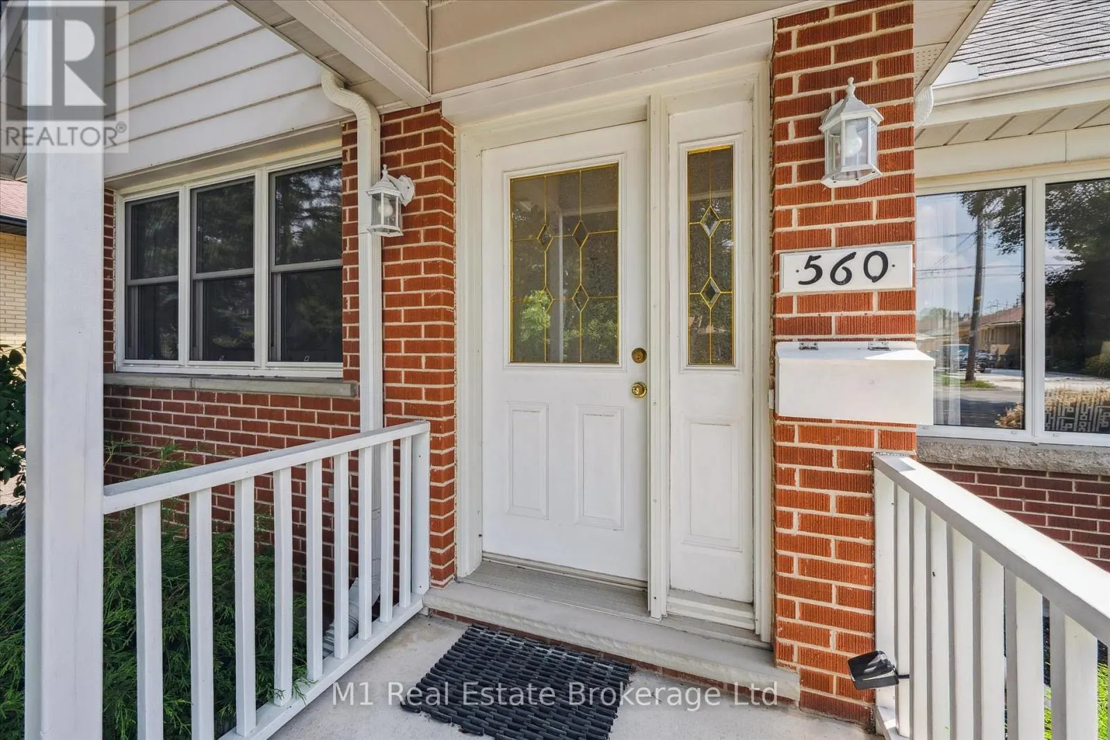 560 PAISLEY ROAD