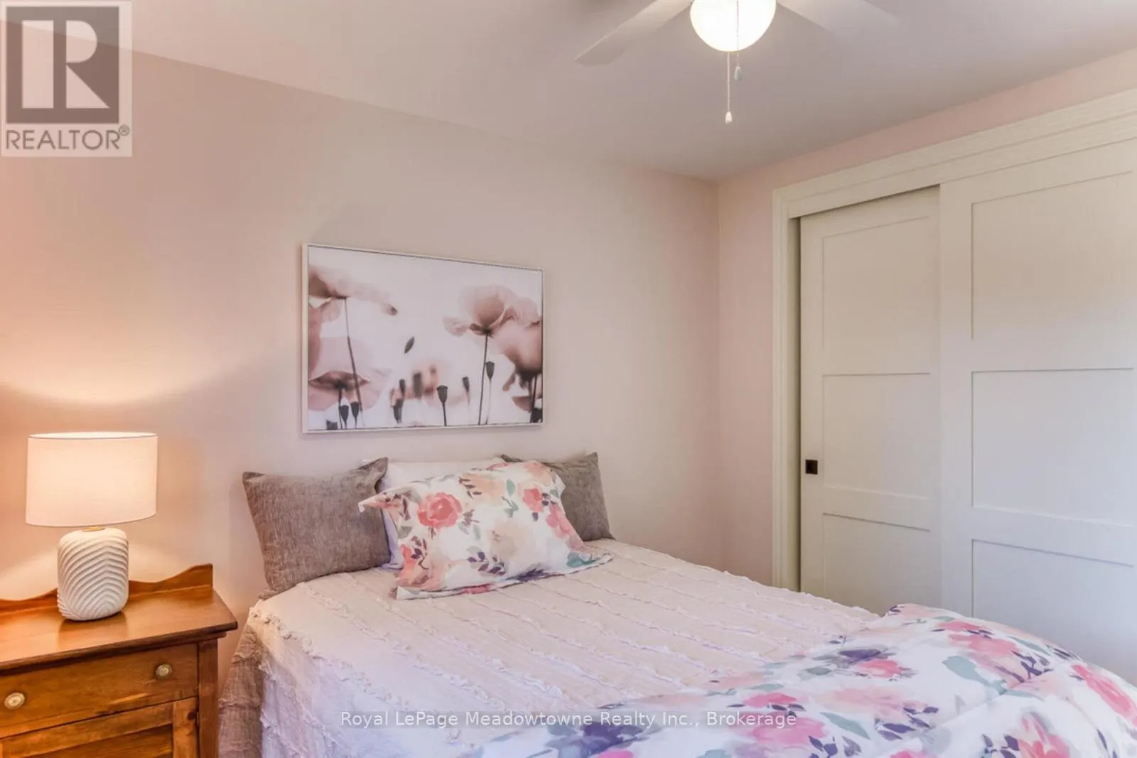 30 CLUTHE CRESCENT