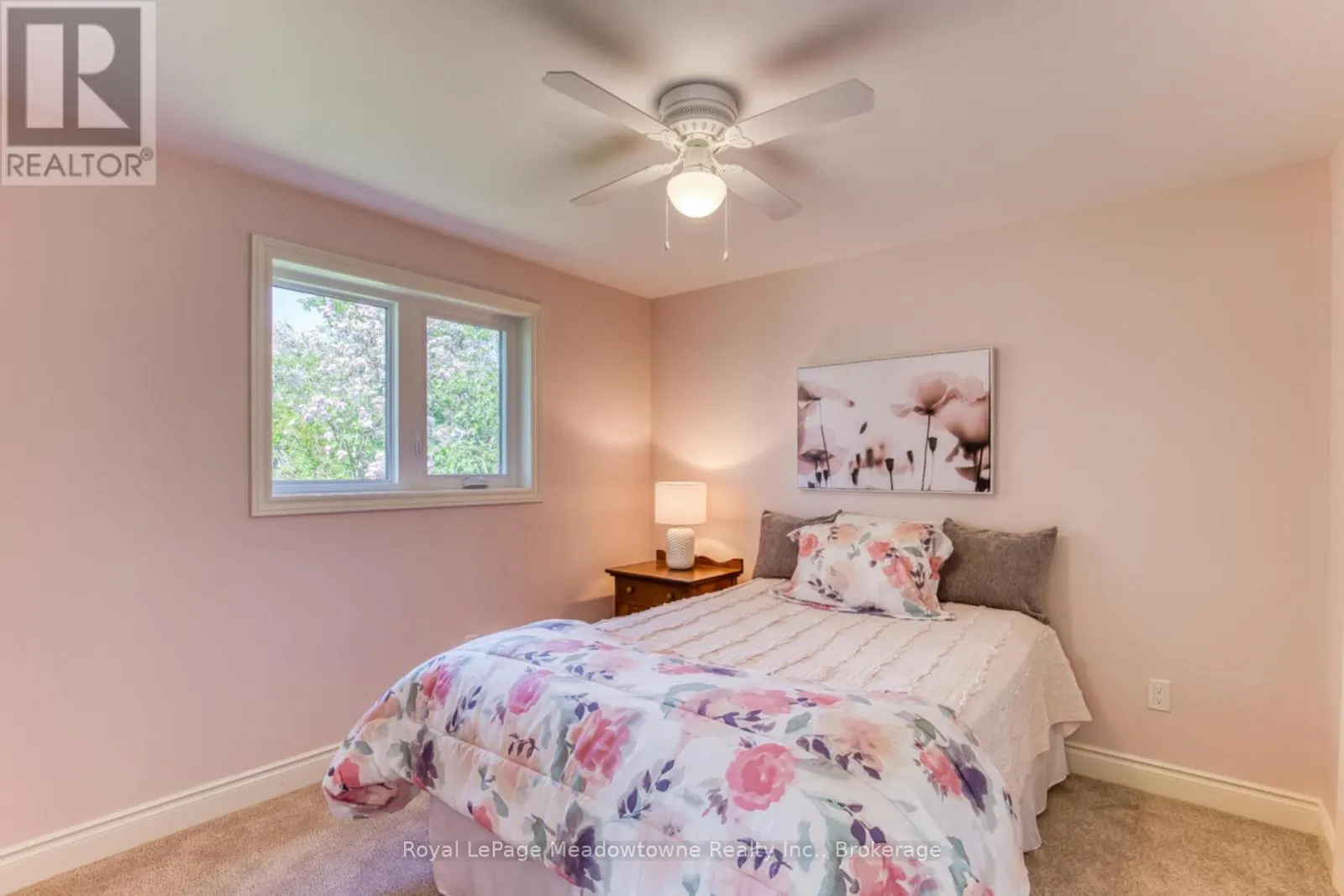 30 CLUTHE CRESCENT
