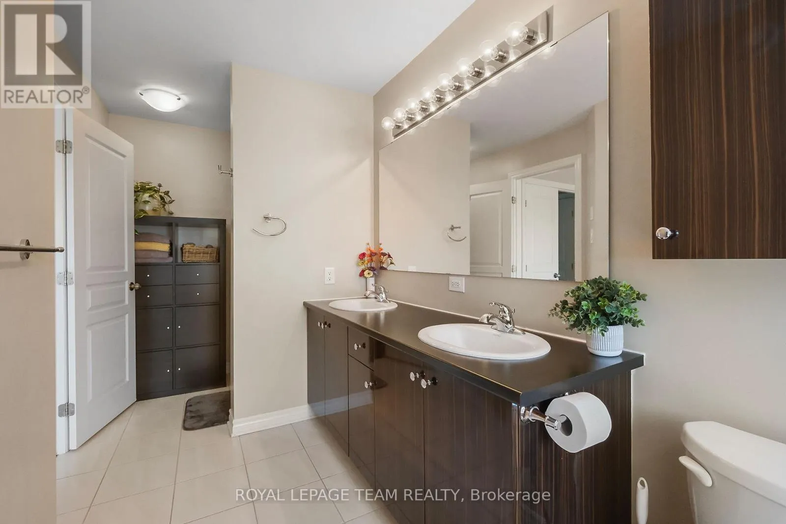 220 PEMBINA PRIVATE