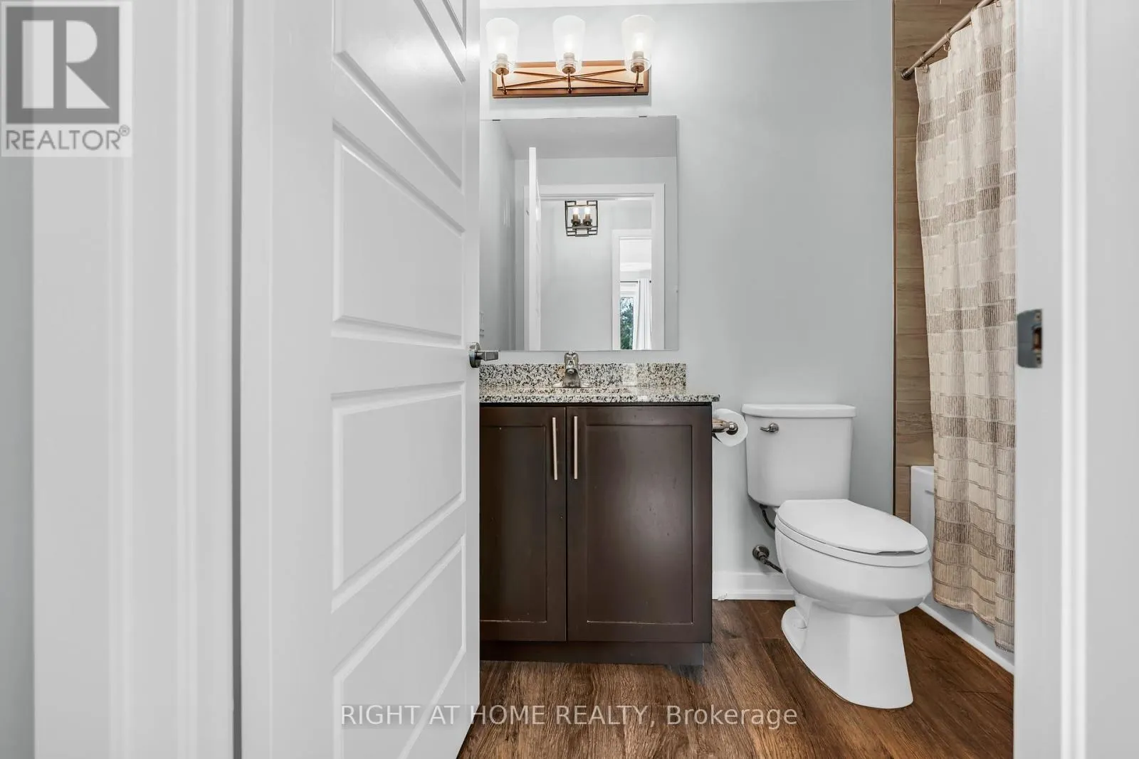 LL12 - 25 KAY CRESCENT