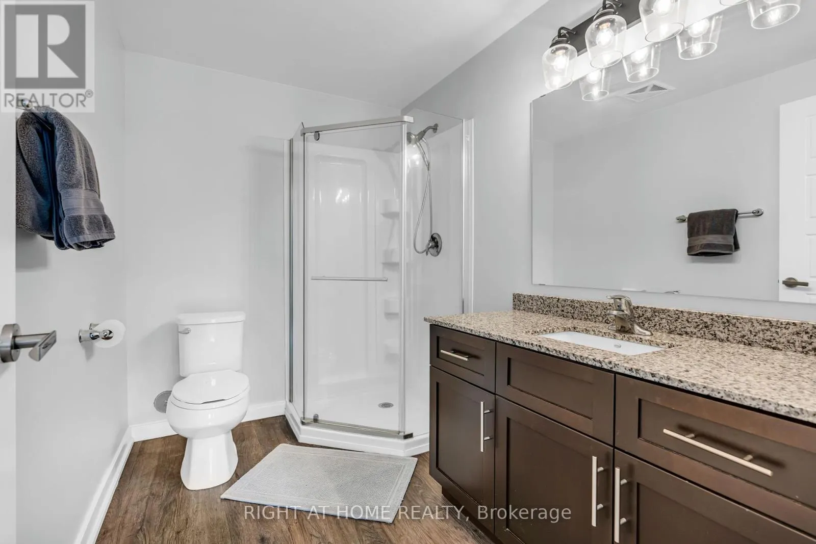 LL12 - 25 KAY CRESCENT
