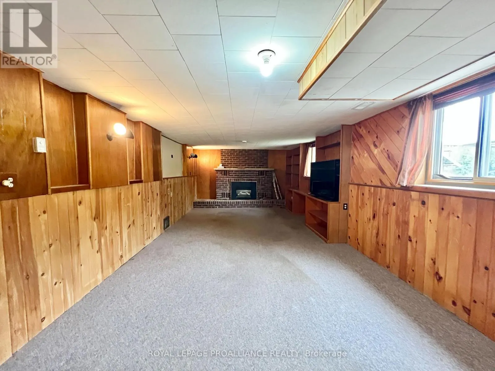 37 BONGARD CRESCENT