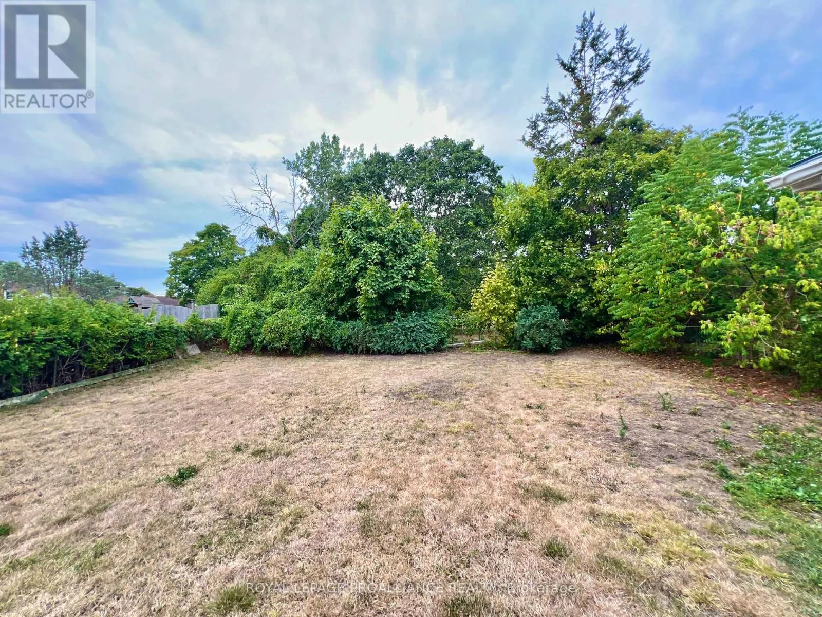 37 BONGARD CRESCENT
